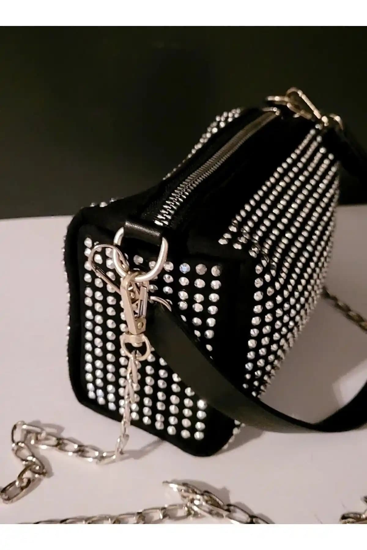 Kadın Çantası Karşılaştırması: Bohemian Boutique ve Yase Butik Modelleri