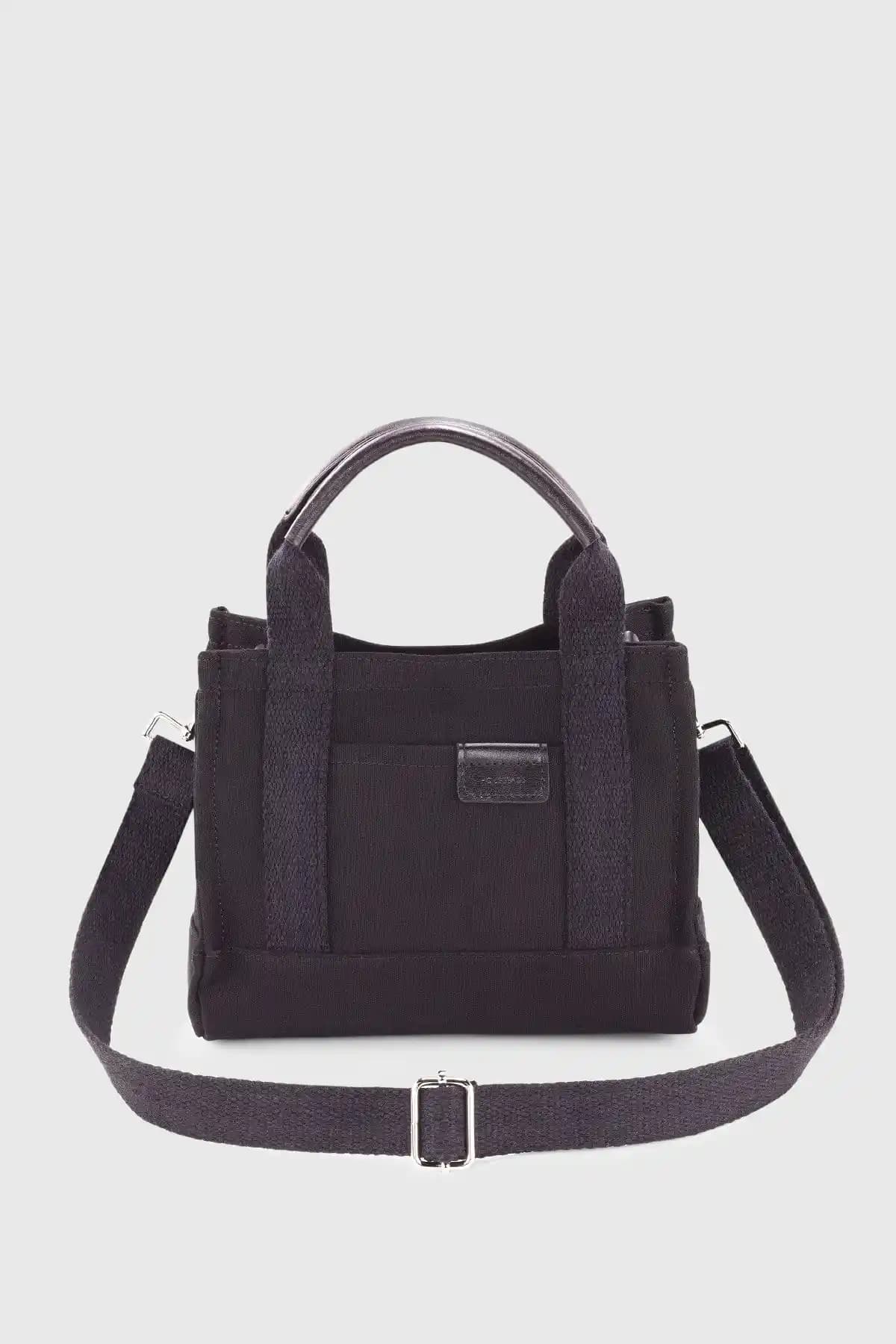 Kadın Günlük Kullanım İçin Siyah Kanvas Çantalar Karşılaştırması