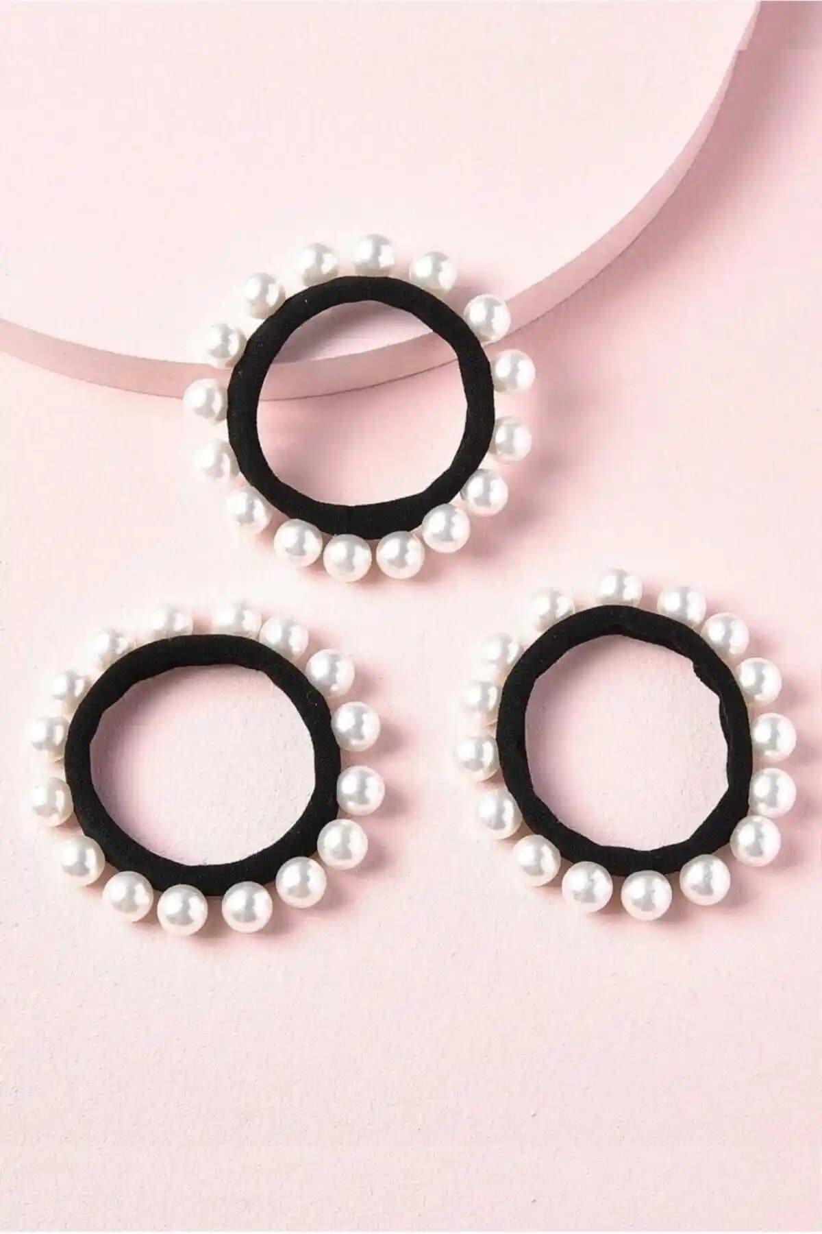 Kadın Lastik Toka Setleri Karşılaştırması: İnci ve Peluş Tasarımların Özellikleri ve Kullanıcı Yorumları