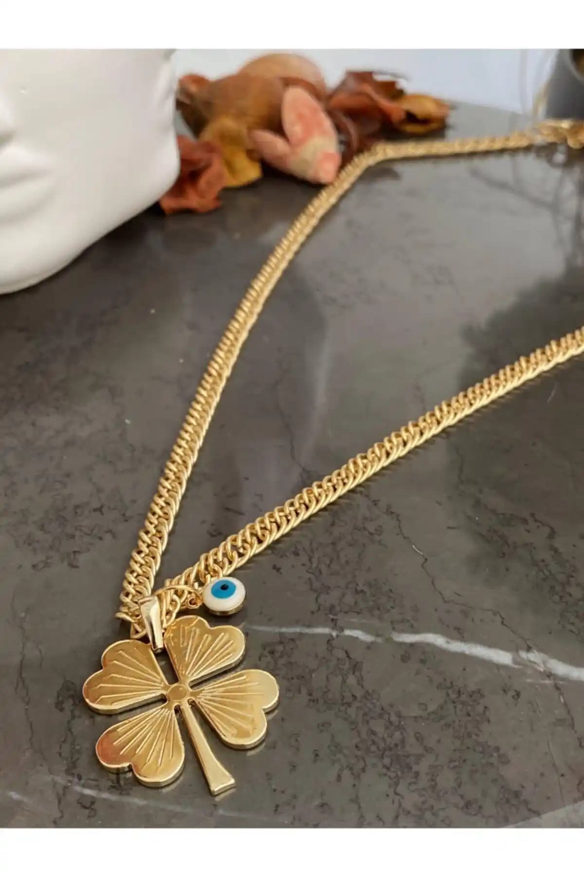 Kadınlar İçin Şık ve Dayanıklı Altın Kaplama Kolye Ürün Tanıtımı ve Özellikleri