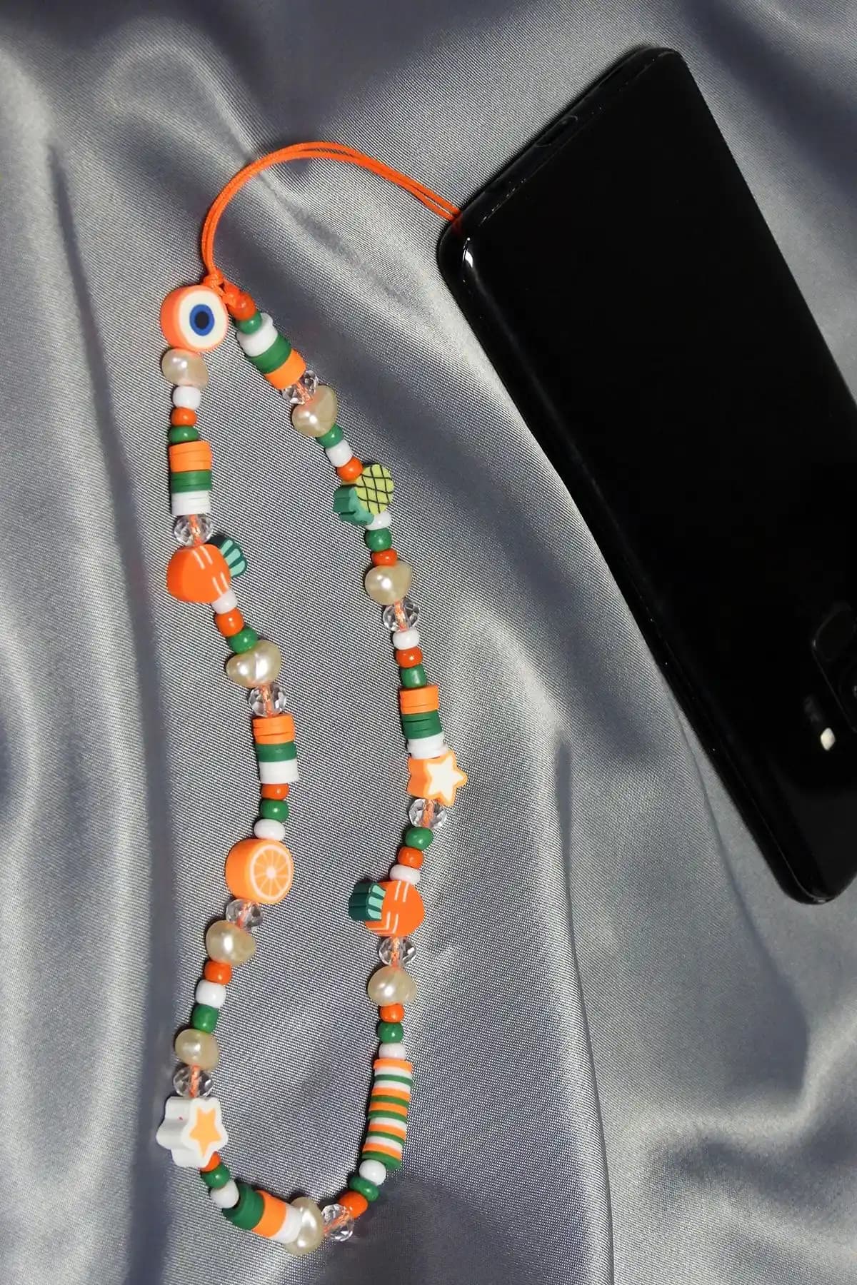 Karlay ve lımed telefon aksesuarları karşılaştırması: stil ve fonksiyonellik analizi