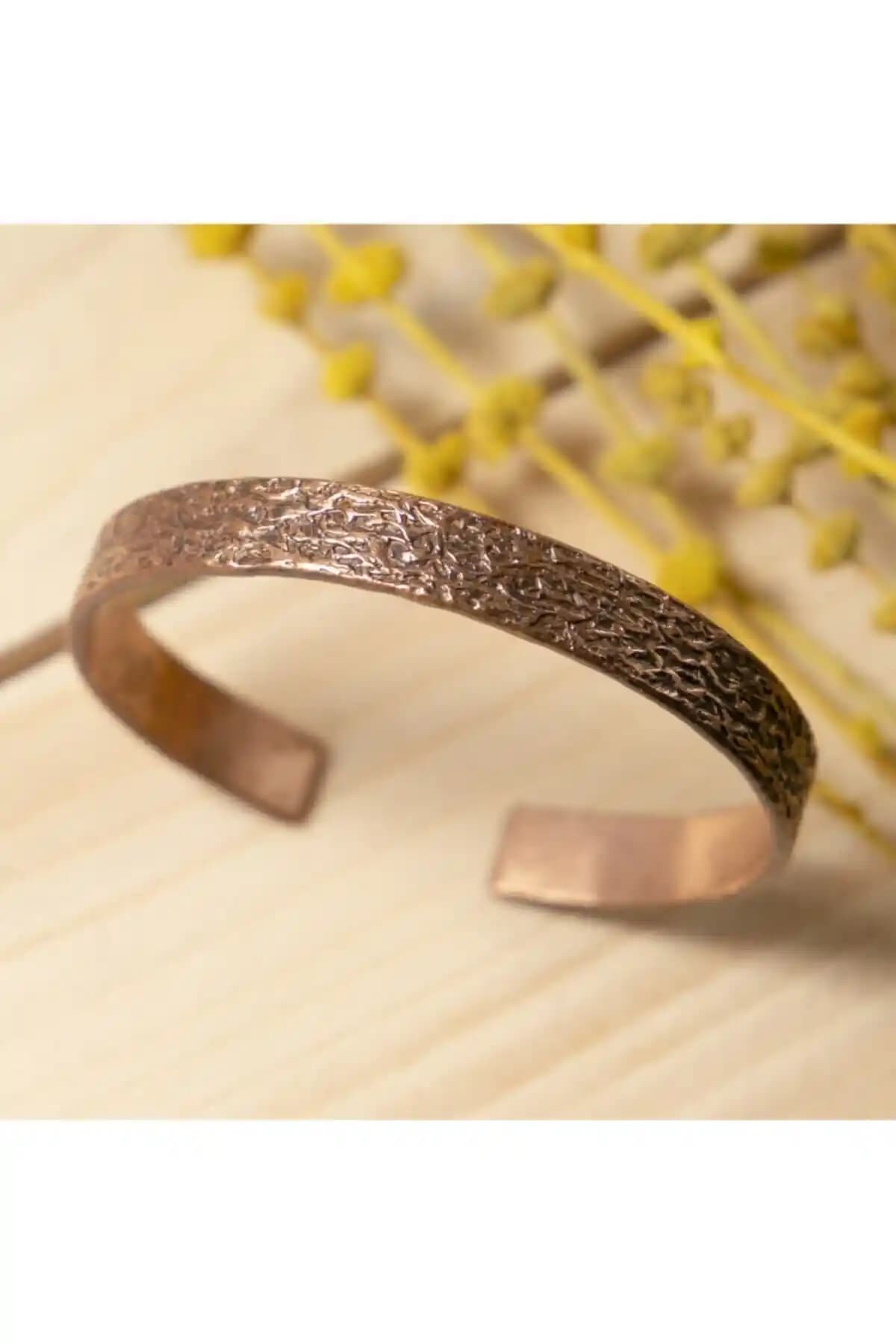 LC19 El Yapımı Şık Kalın Dövülmüş Saf Bakır Bilezik Sağlık ve Estetik Birlikteliği