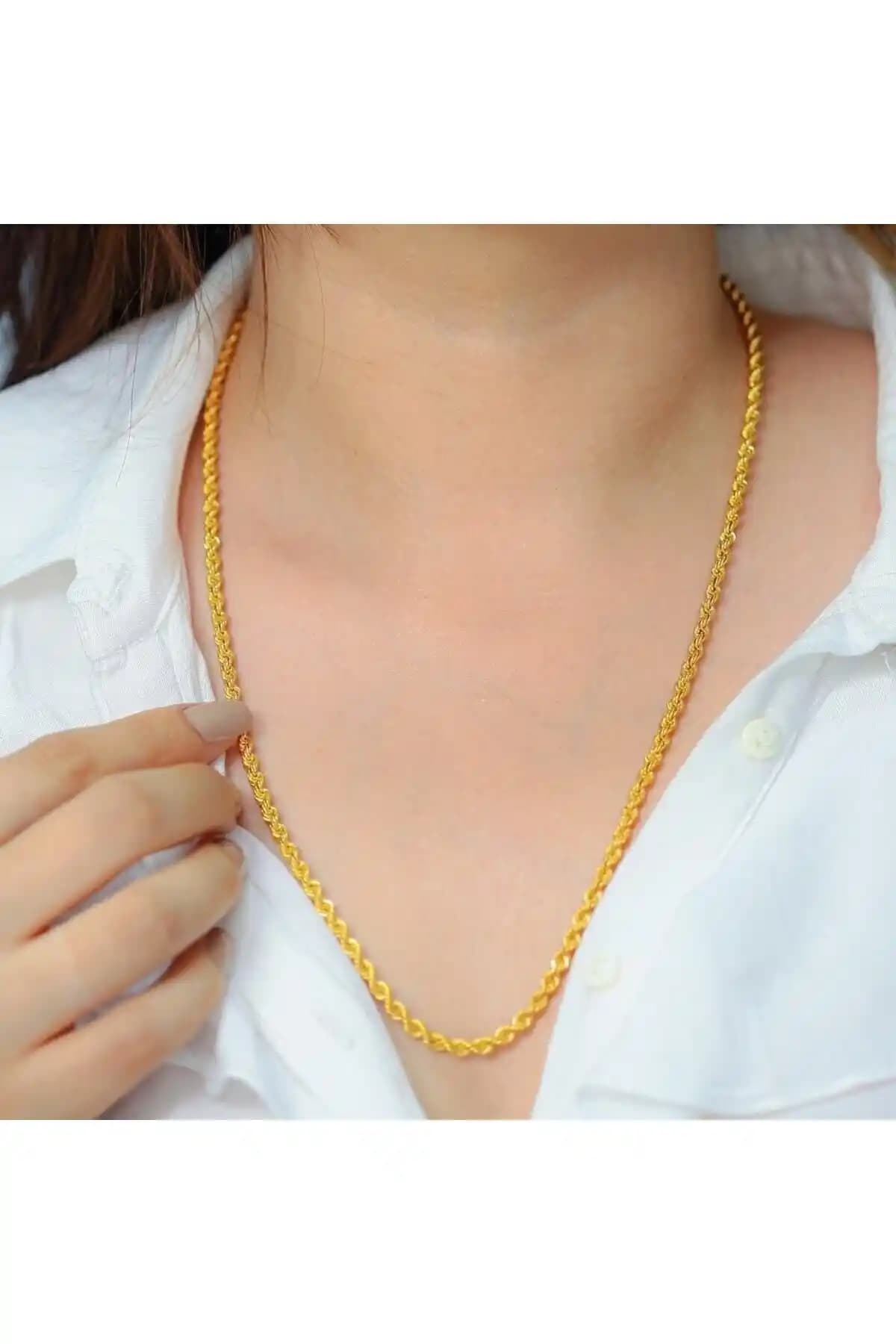 Nisanur Altın ve Yavuz Kuyumculuk Altın Halat Burgu Zincir Karşılaştırması