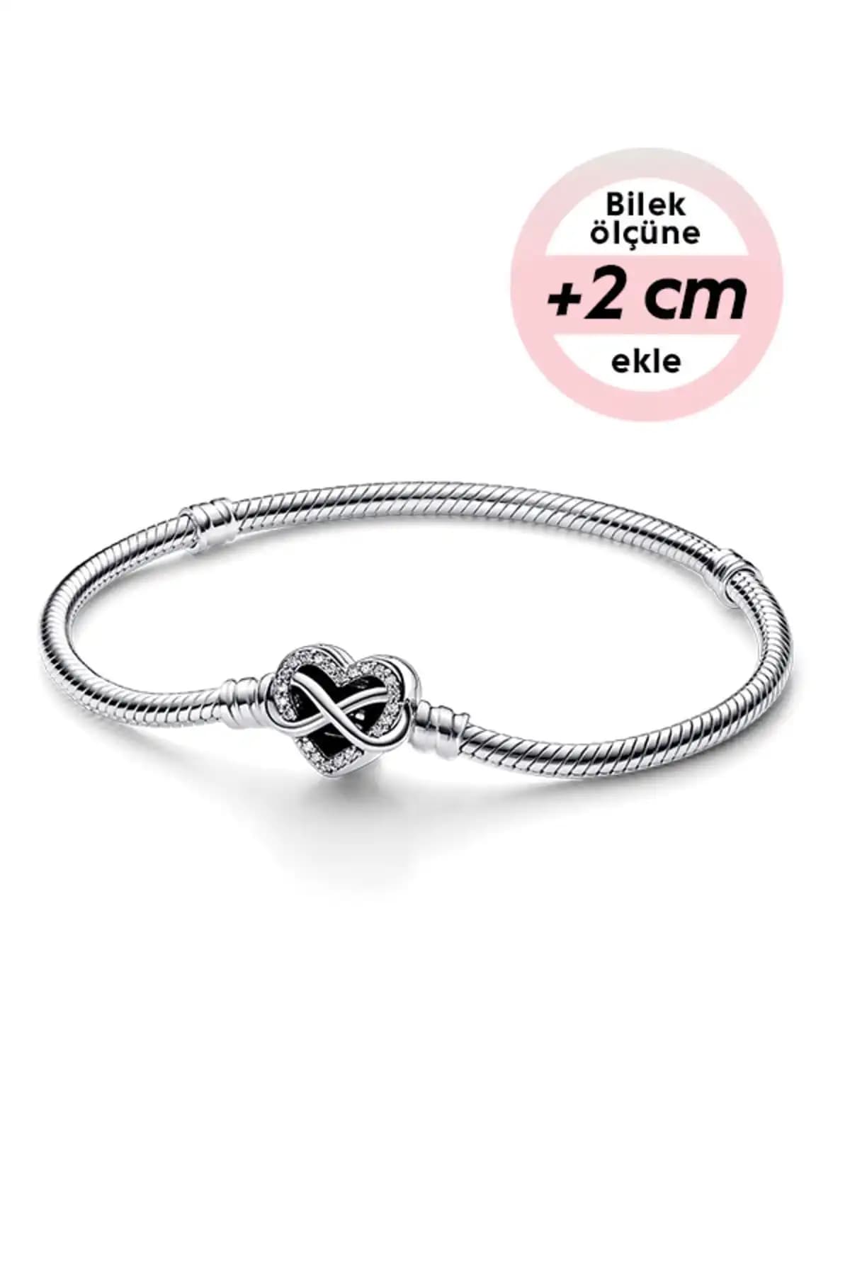 Pandora Moments Bileklik Karşılaştırması: Kelebek ve Sonsuz Kalp Tasarımları 2