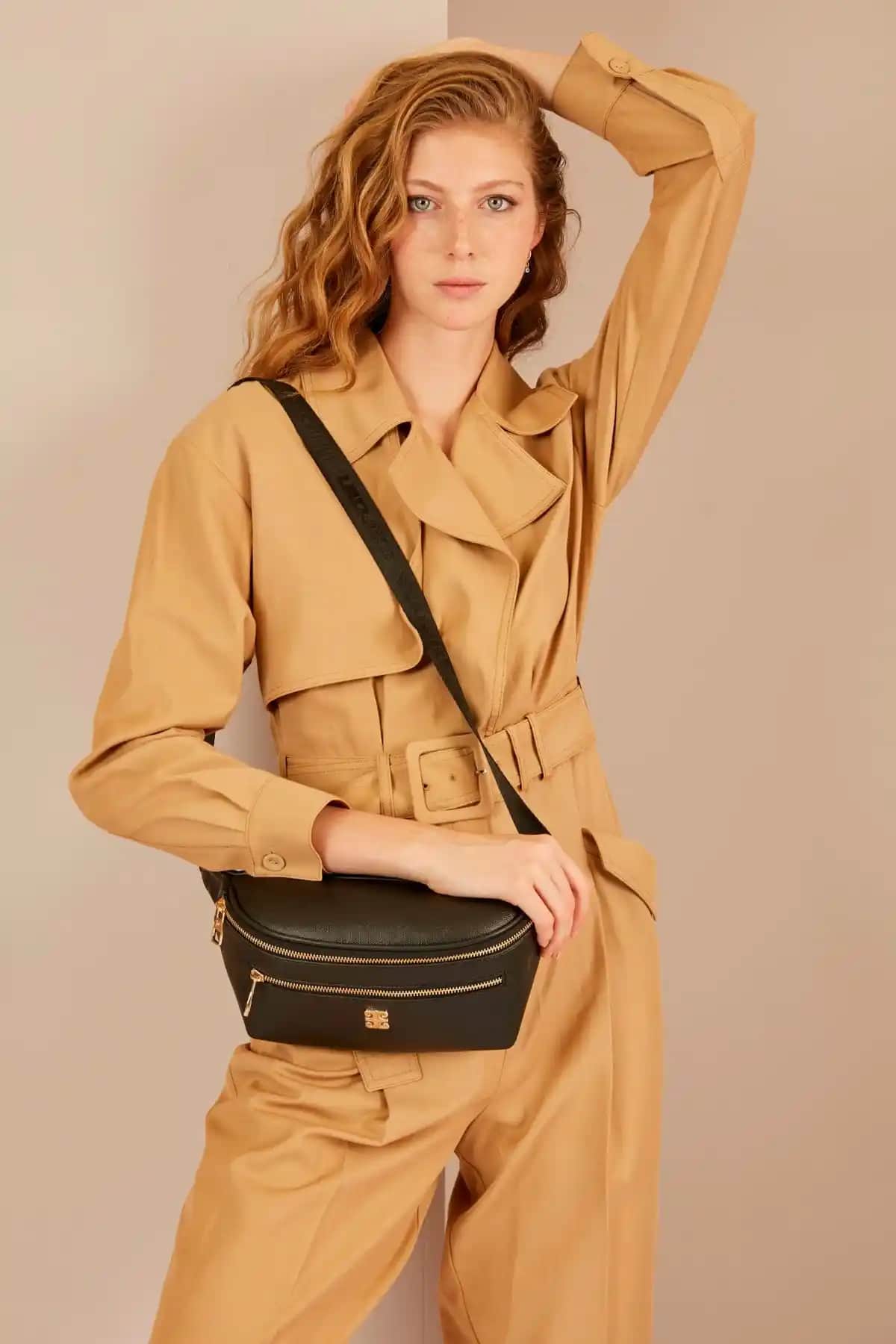 Pierre Cardin Siyah Print Kadın Bel Çantası Günlük Kullanım İçin Şık ve Dayanıklı Tasarım