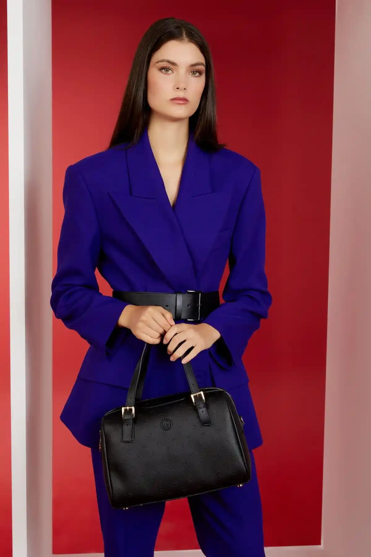 Pierre Cardin Siyah Print Kadın Omuz Çantası: Şıklık ve Kullanışlılık Bir Arada