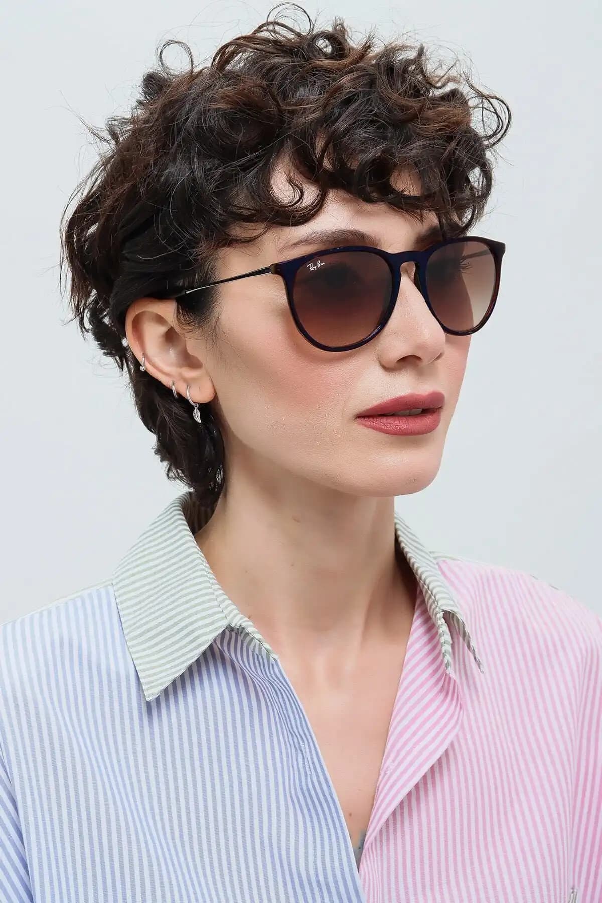 Ray-Ban 3539 ve Rb4171 Modellerinin Detaylı Karşılaştırması ve Özellikleri 2