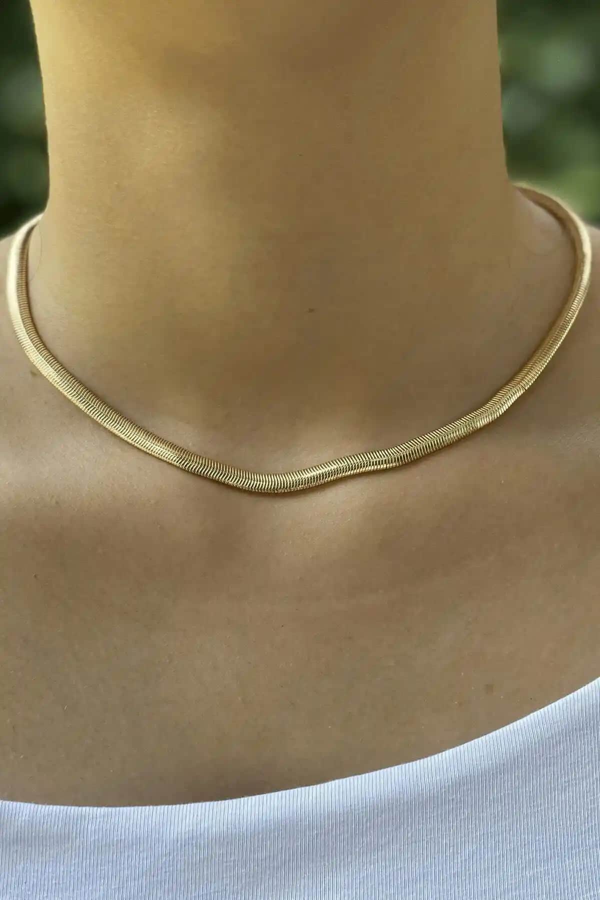 Ressia Kadın Altın Kararmayan İtalyan Yassı Kolye ile Şıklığınızı Tamamlayın