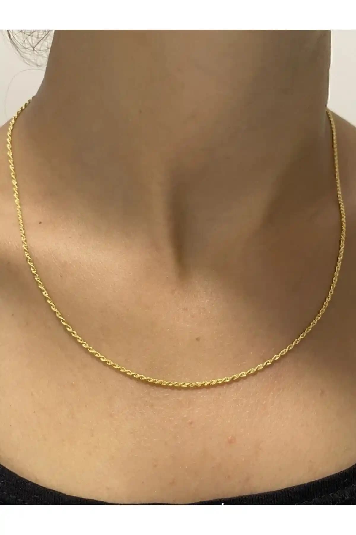 Ruhbaş Pırlanta 14 Ayar Altın Halat Zincirle Zarif ve Şık Takı Seçenekleri