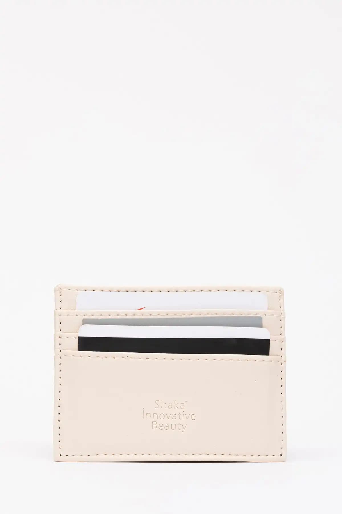 Shaka Krem Shk68 Unisex Deri Cüzdan Şıklık ve Fonksiyonelliği Bir Arada Sunar