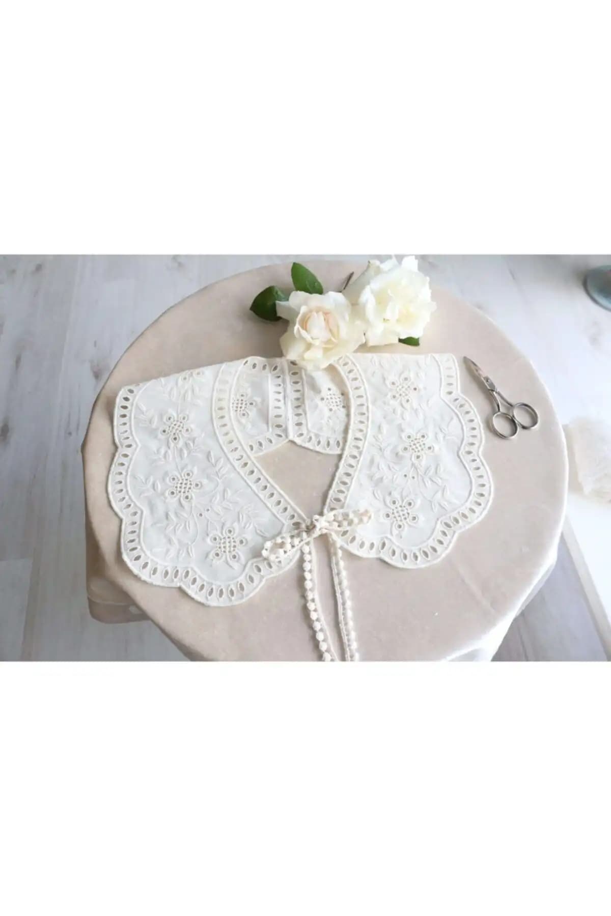 Sherlock Home Vintage Pamuk Fisto Ham Yaka Krem Rengi Şık ve Konforlu Tasarım