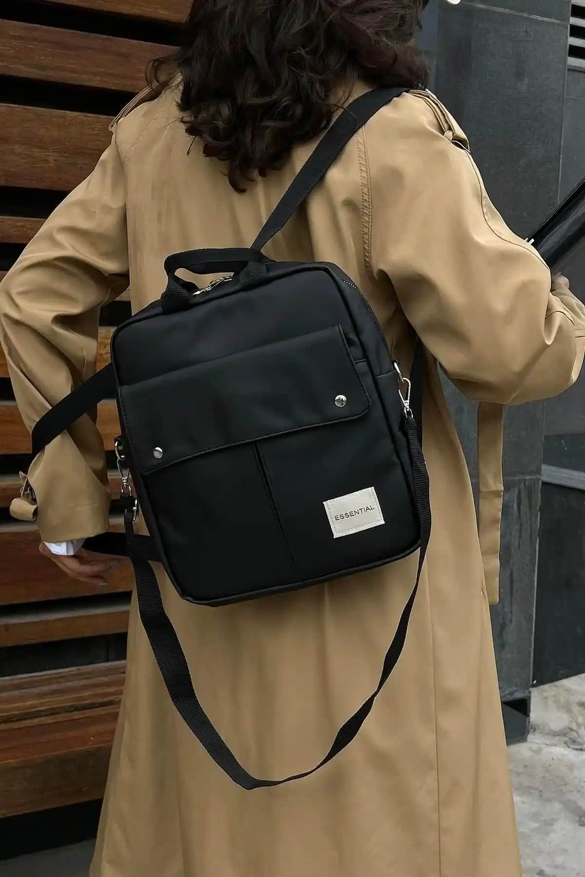 Shule Bags Scooby ve Tarzımsüper Kadın Sırt Çantası Karşılaştırması