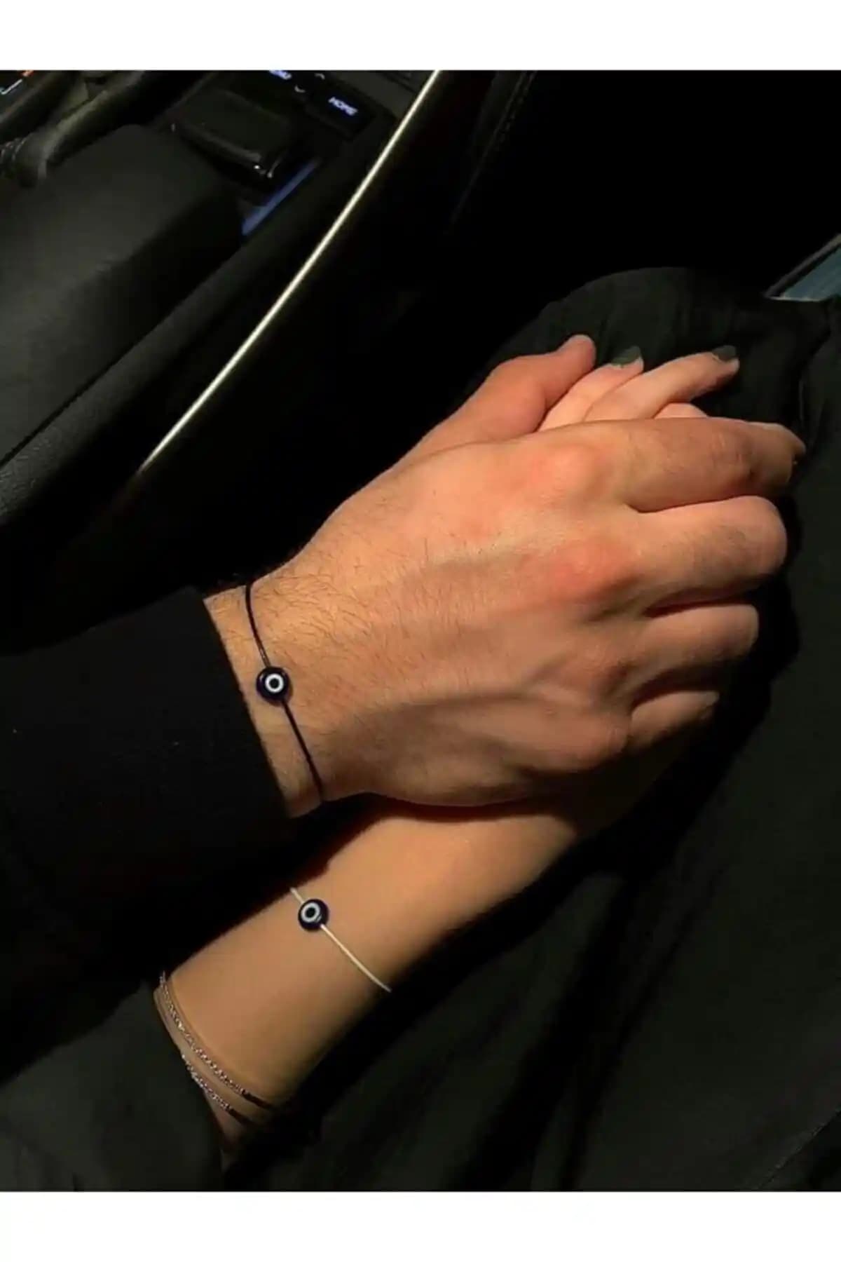 Siyah Beyaz Ipli Nazar Boncuk Çift Bileklik: Şıklık ve Pozitif Enerji İçin