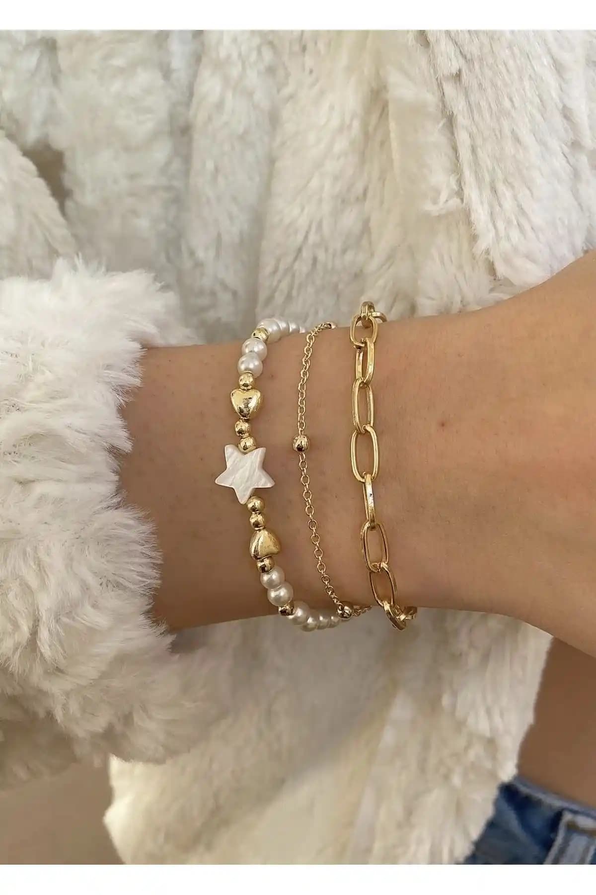 Takı Tarzım Sedef Yılz 3'lü Gold Zincir Kadın Bileklik: Zarafetin ve Şıklığın Birleşimi