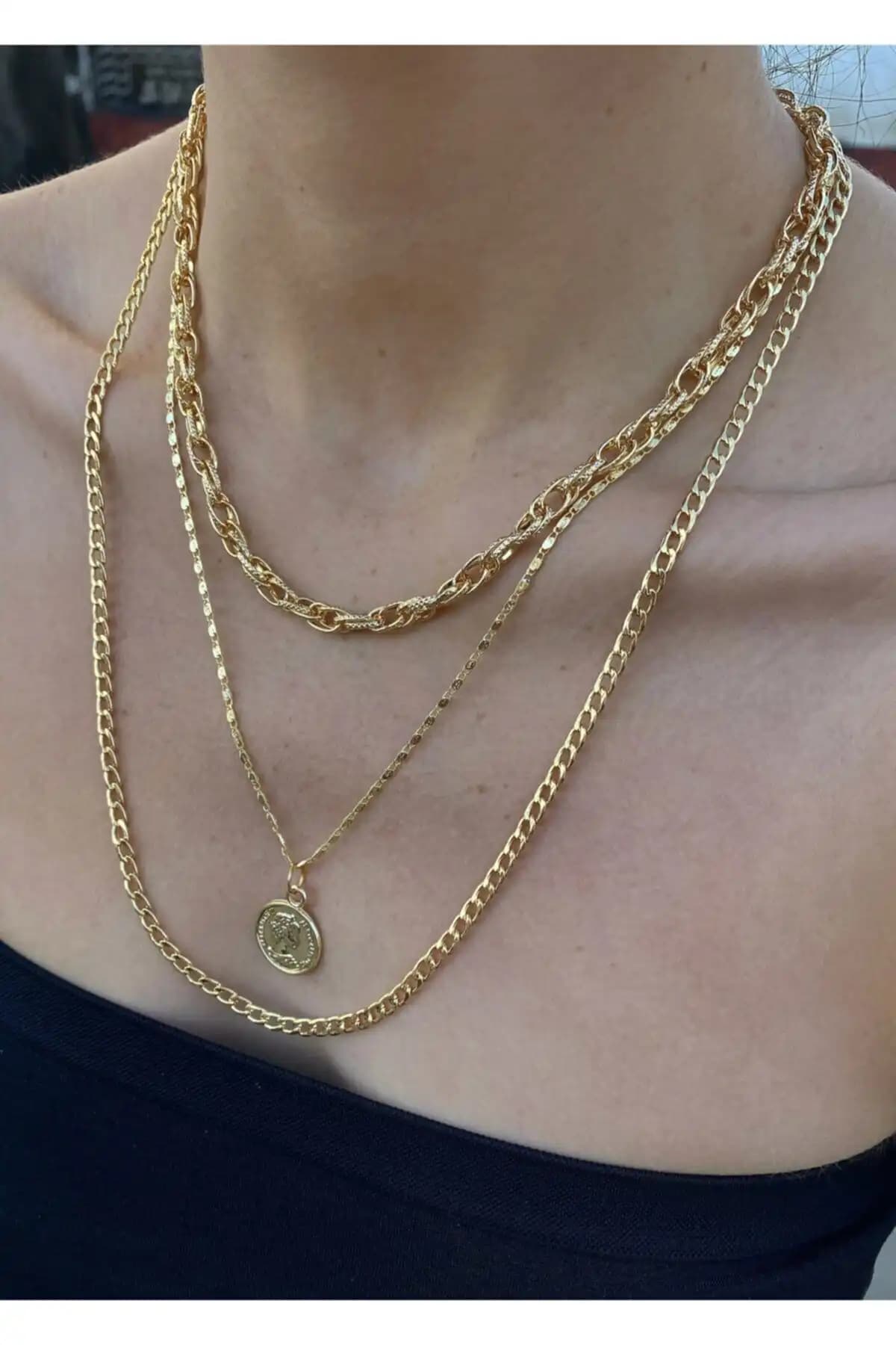 Takıtarzım 3 Lü Gold Kadın ve Madalyon Kombin Kolye Karşılaştırması 2