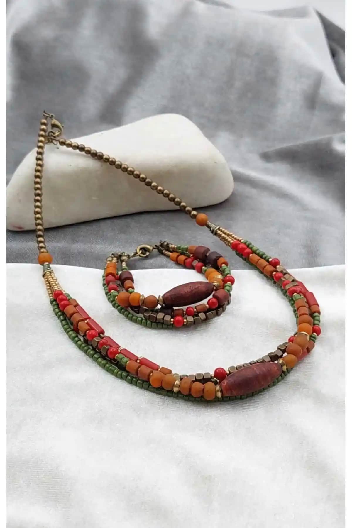 Takitokaciniz Cam Boncuklu Kolye ve Bileklik Seti Doğal Taş Tasarımı Şık Aksesuar