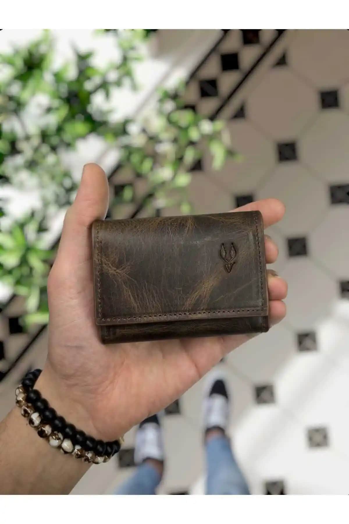 Visso 660 Kahve ve Ultimate Gri Deri Cüzdan Karşılaştırması: Hangi Model Sizin İçin Uygun