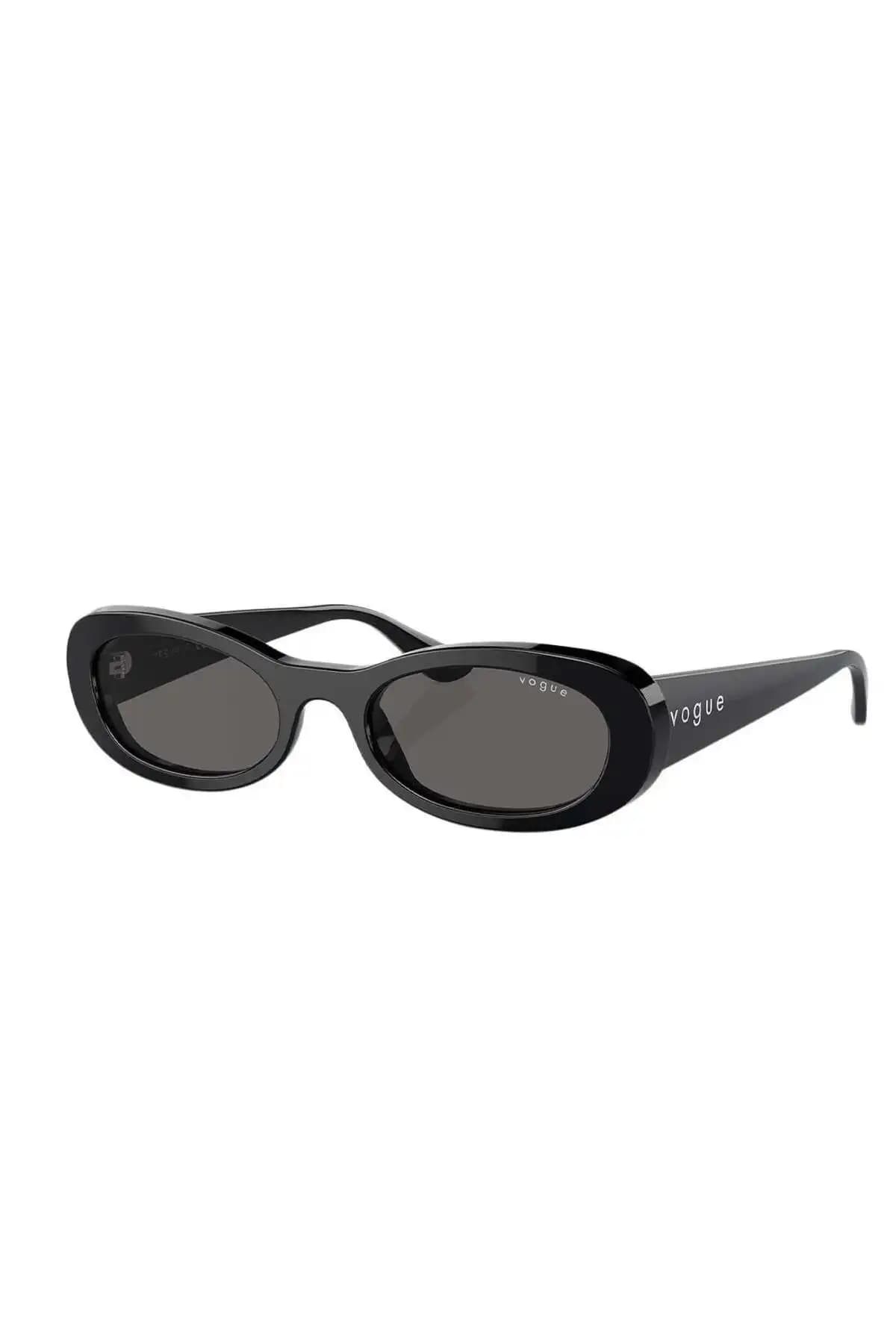 Vogue 5582s W44/87 ve Vo5585s 54 Güneş Gözlüğü Modellerinin Karşılaştırması 1