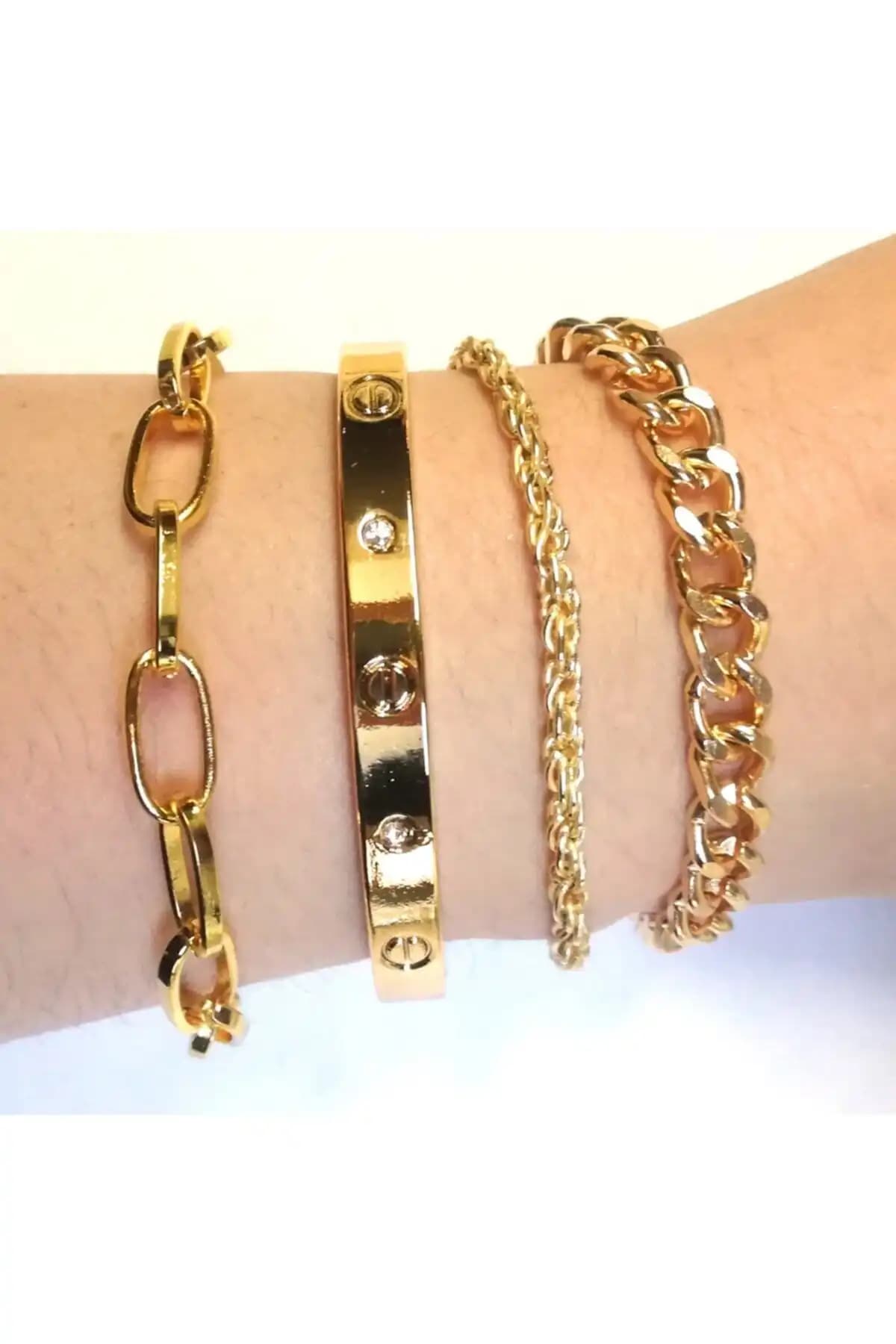 X-Lady Accessories Kombin Bileklik Altın Kaplama: Şıklık ve Dayanıklılık Bir Arada