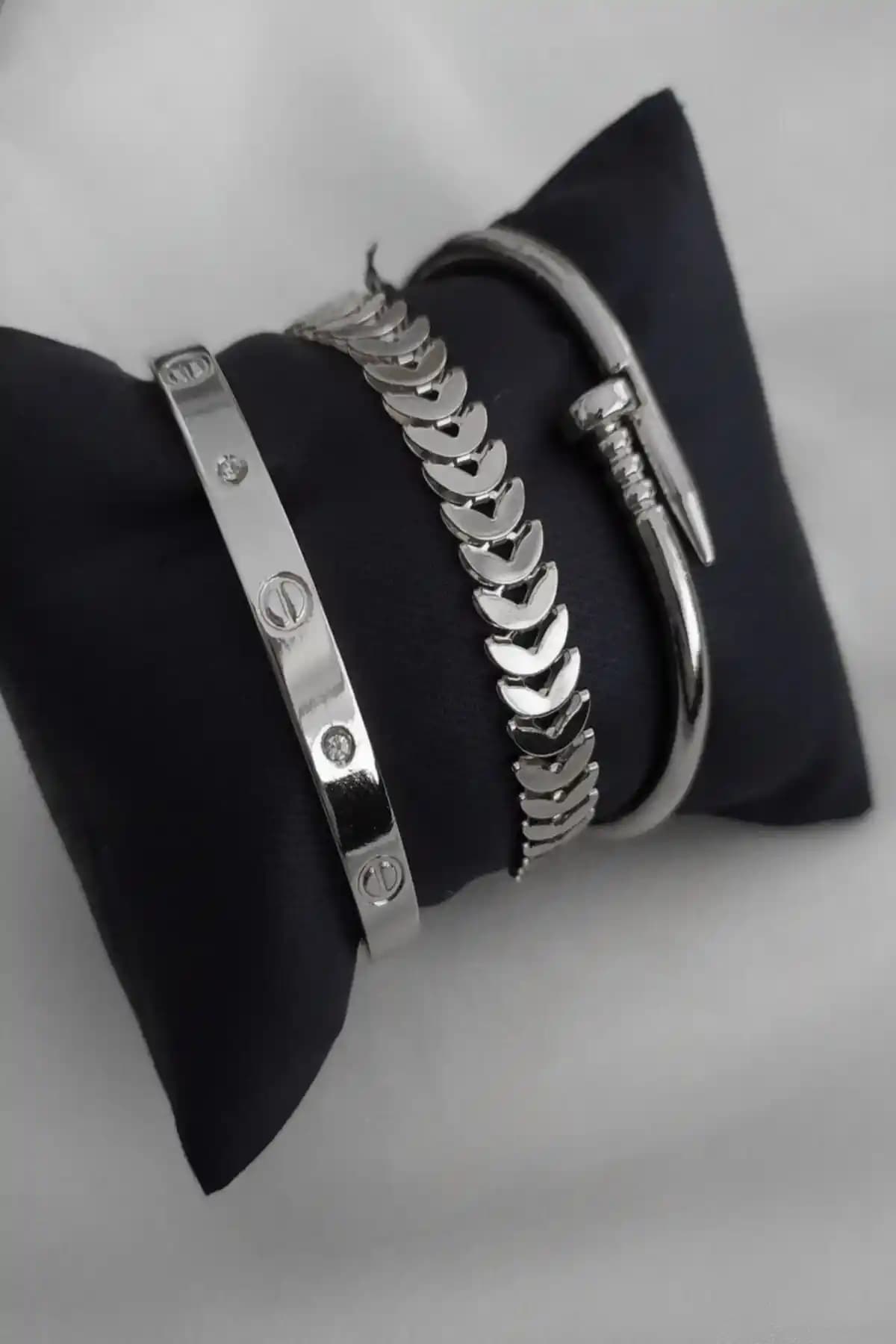 X-Lady Aksesuarları Kadın Güçlü Kaplama Taşlı Kelepçe ve Bileklik Modelleri