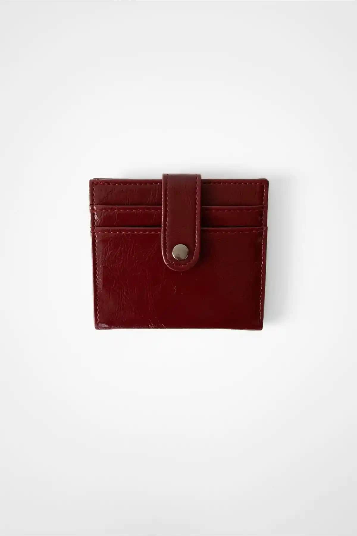 Yuka Atelier Kartlık Detaylı Parlak Suni Deri Cüzdan Günlük Kullanım İçin Uygun