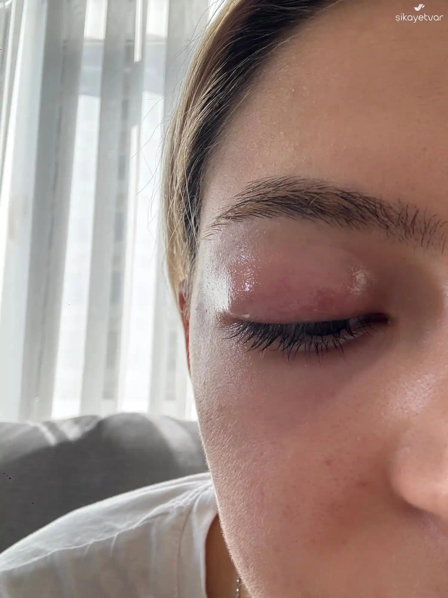 Maskara Kullanımında Göz Tahrişi ve Hassas Gözler İçin Çözüm Yöntemleri