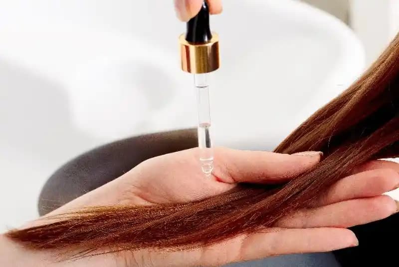 Saç Bakımında Saç Tipine Göre Uygun Rutinler ve Uzman Önerileri