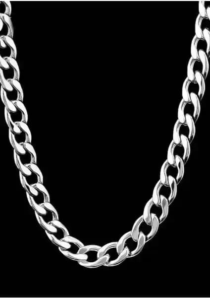 Paslanmaz Çelik Zincir Kolye Karşılaştırması: Dayanıklılık ve Tasarım Açısından İnceleme