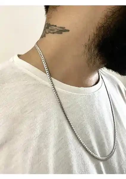 Paslanmaz Çelik Zincir Kolye Karşılaştırması: The Collection ve The Steel Modelleri