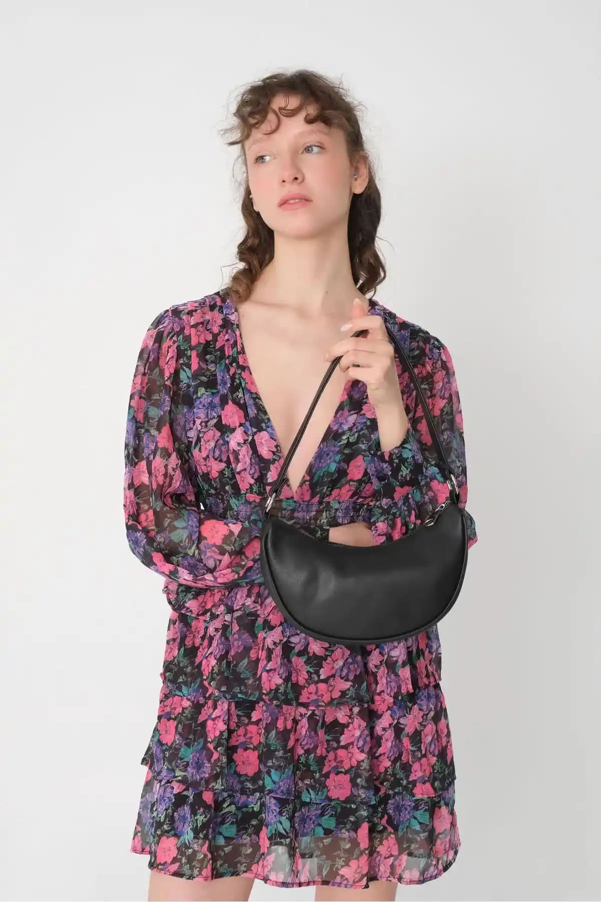 Addax El ve Omuz Çantası Ç04-f4: Şık ve Kullanışlı Günlük Kadın Çantası