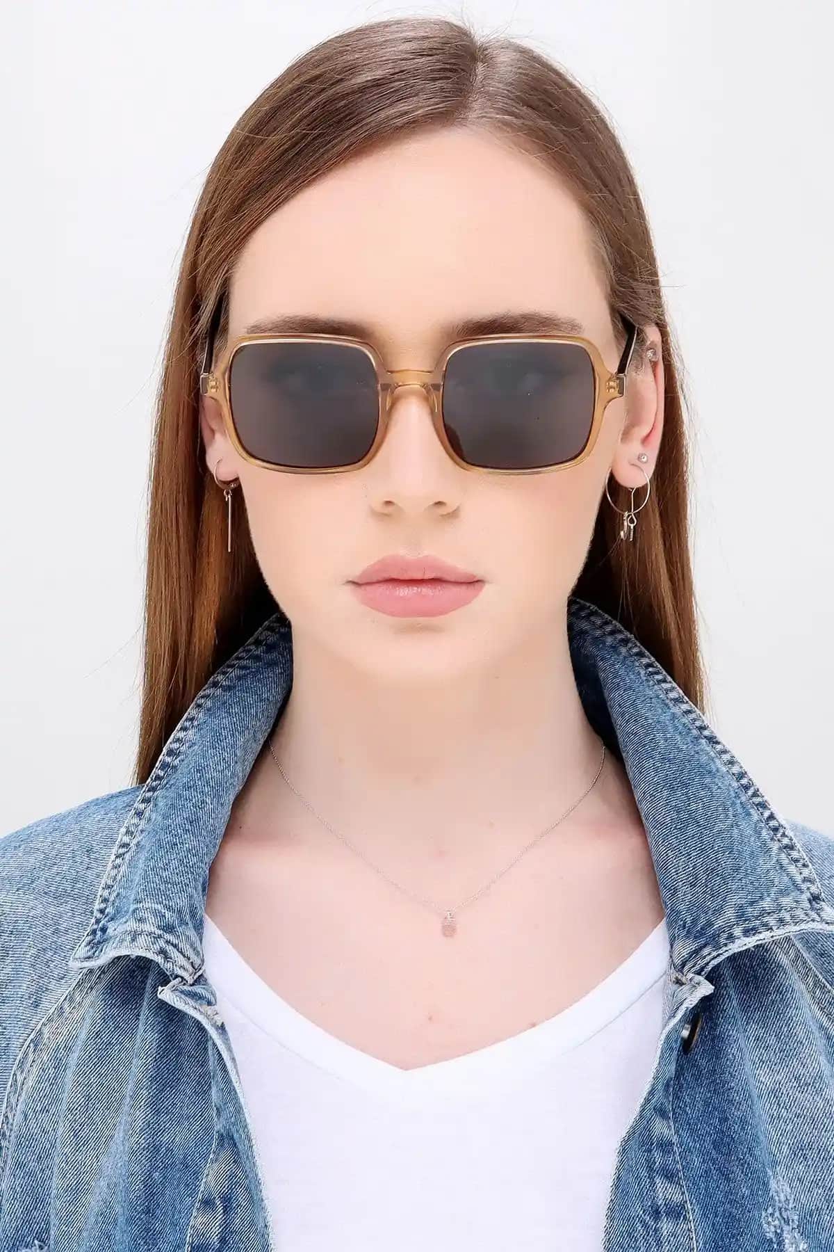Affair ET303 C024 modern ve şık güneş gözlüğü, UV400 koruma ve dayanıklı malzeme ile günlük kullanım