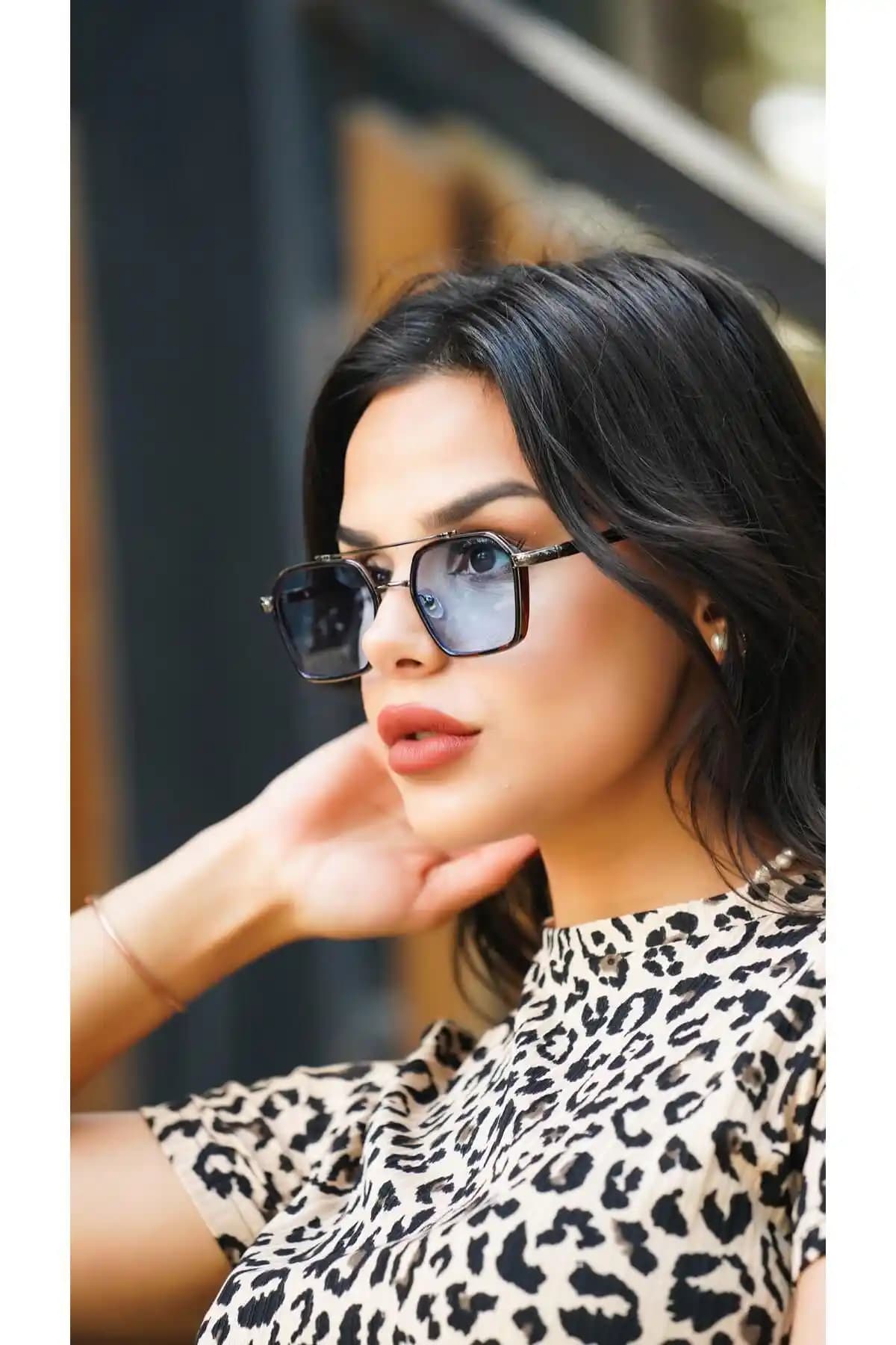 Angel Eyes AE-0039C1 Dikdörtgen Leopar Çerçeveli Unisex Güneş Gözlüğü Ürün Özellikleri ve Tasarımı