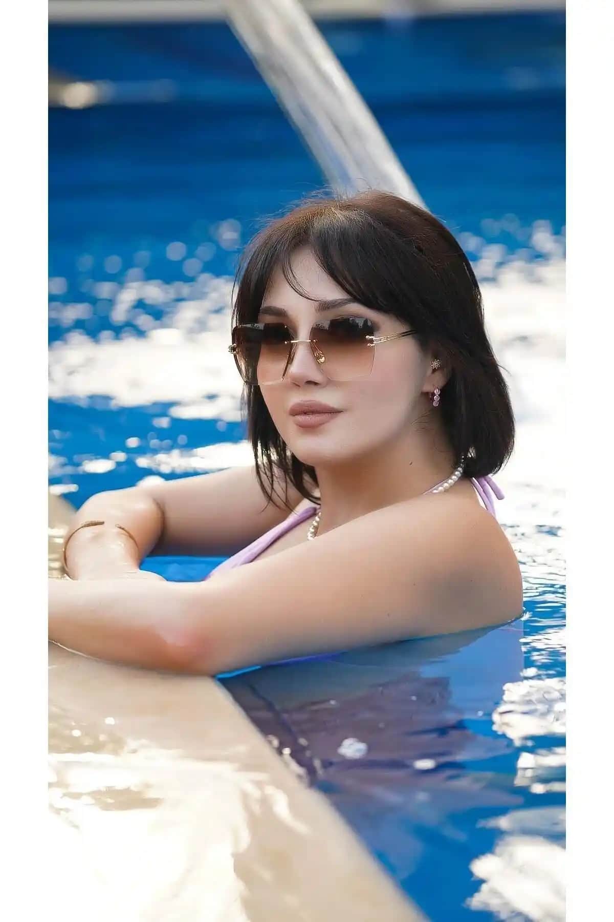 Angel Eyes Çerçevesiz Kahverengi Kare Gözlük: Modern ve Şık Tasarım ile Güneşten Koruma