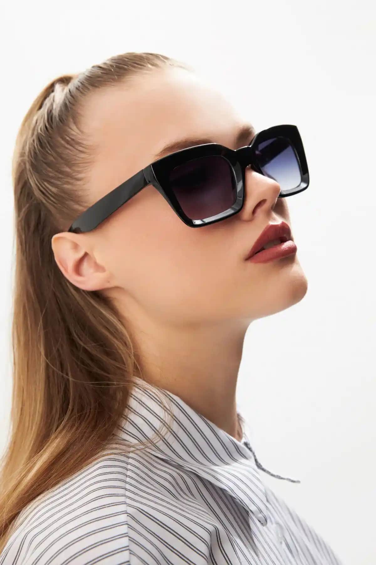 Aqua Di Polo 1987 Füme ve Siyah Güneş Gözlüğü Karşılaştırması: Tasarım ve Koruma Özellikleri