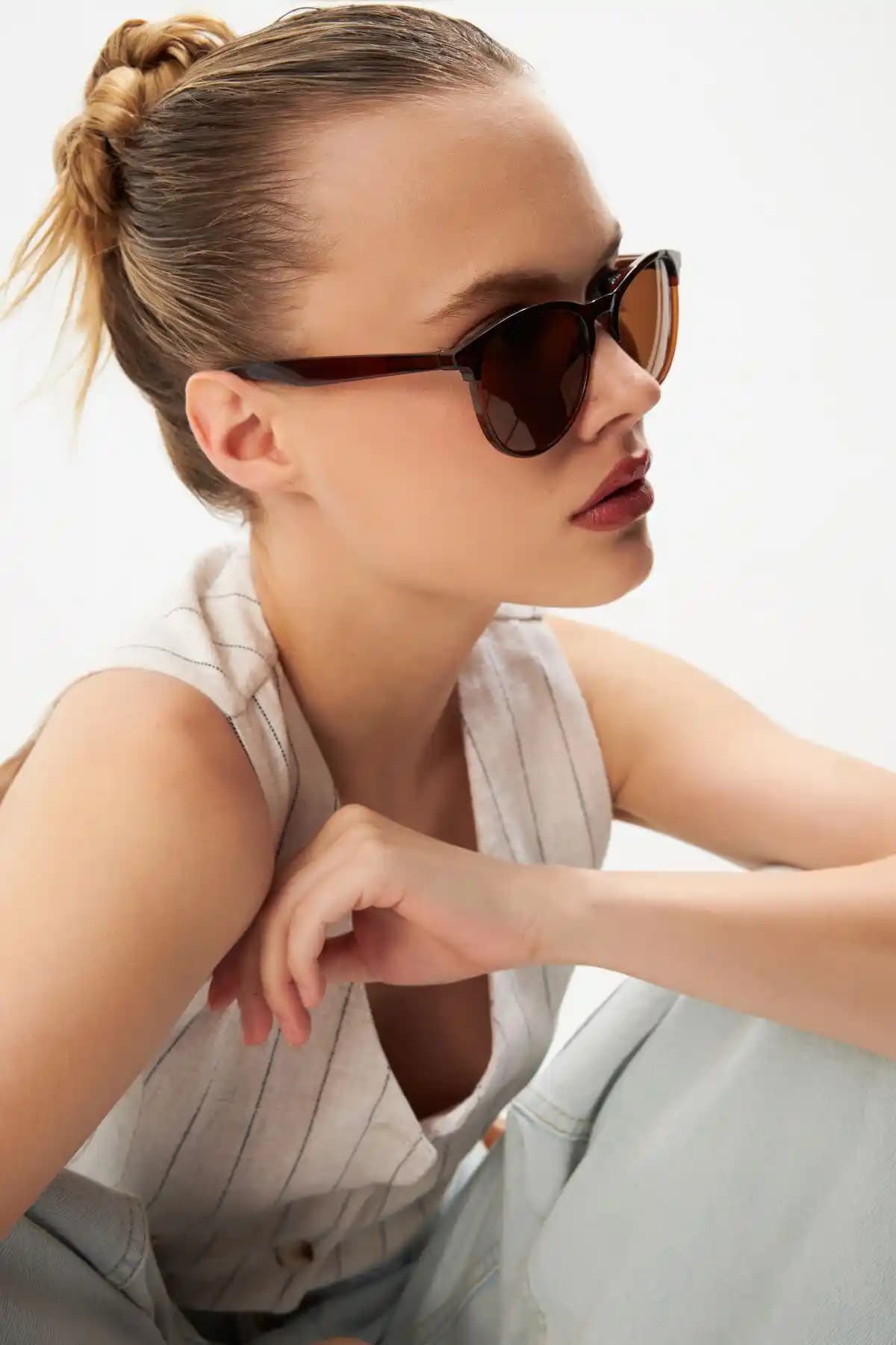 Aqua Di Polo 1987 Kahverengi Unisex Güneş Gözlüğü Şık ve Dayanıklı Tasarım