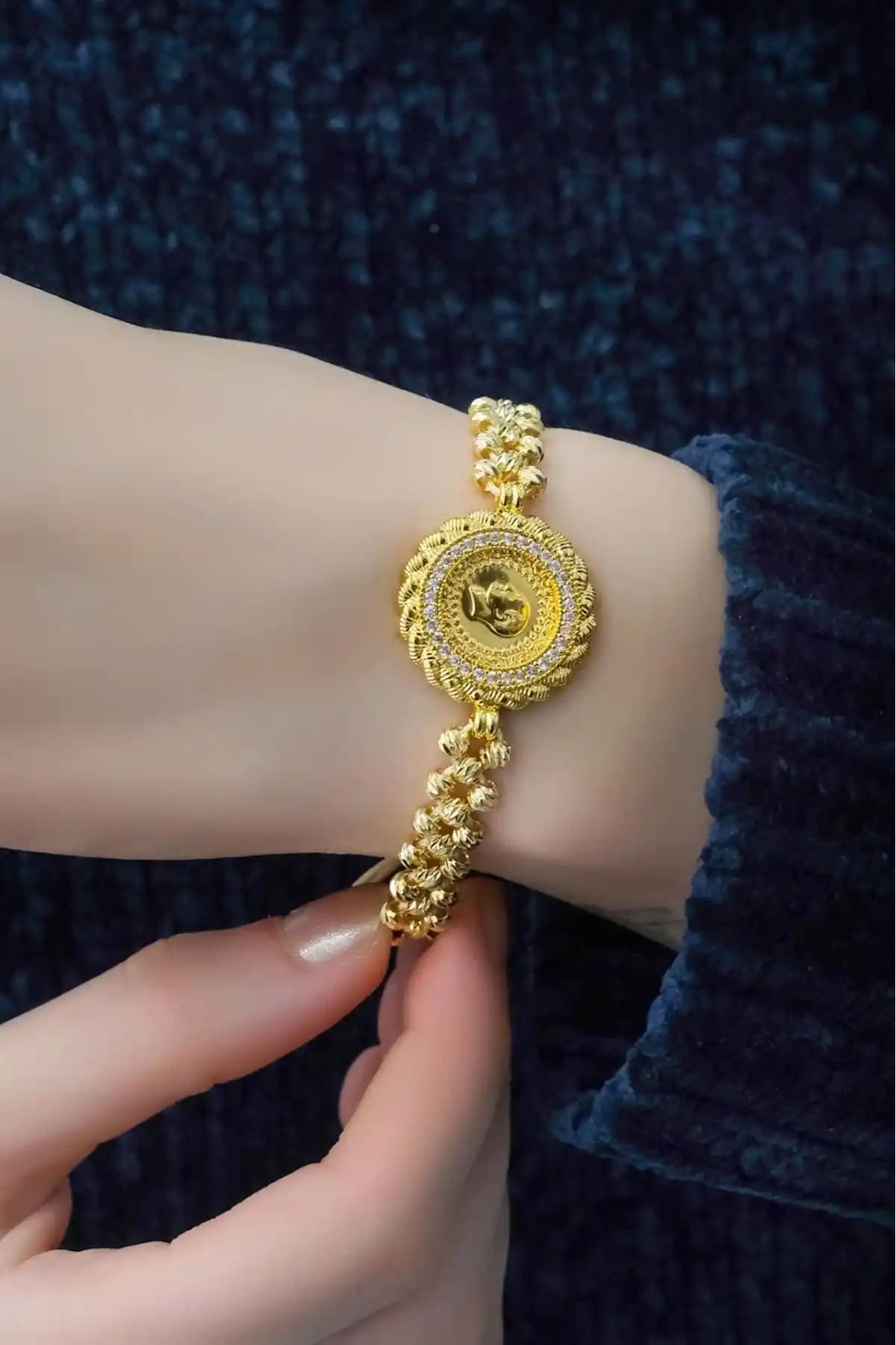 Aytekgold Çeyrekli Bileklik Karşılaştırması: Dorica Toplu ve Ipli Çerçeveli Modeller