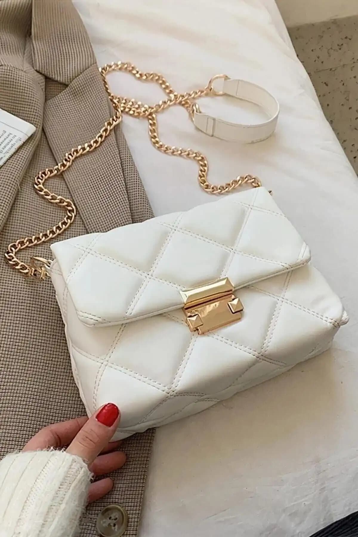 bag&more Kadın Kapitone Desenli Zincir Askılı Omuz Çantaları Karşılaştırması 1