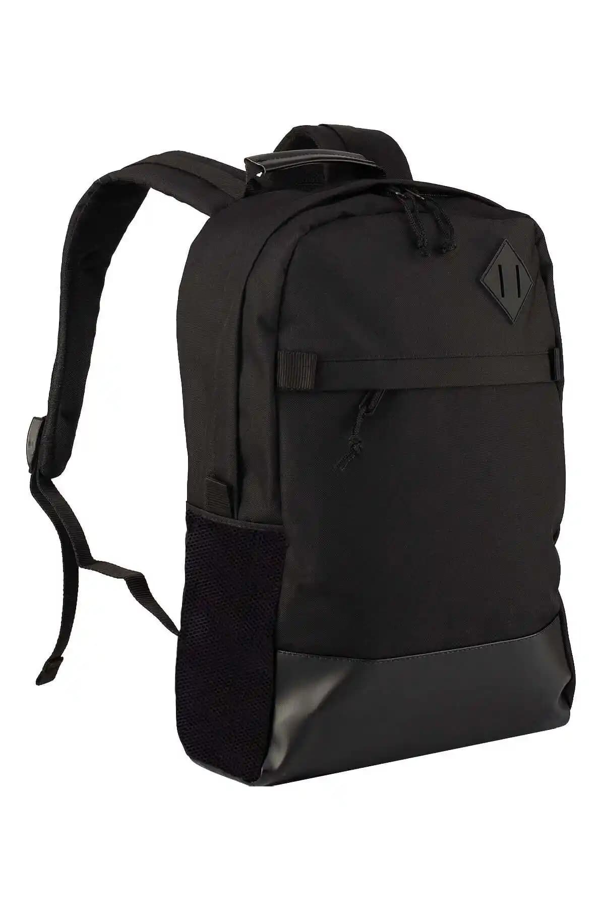 Beutel Backpack Daily ve Ramsburry Su Geçirmez Çanta Karşılaştırması