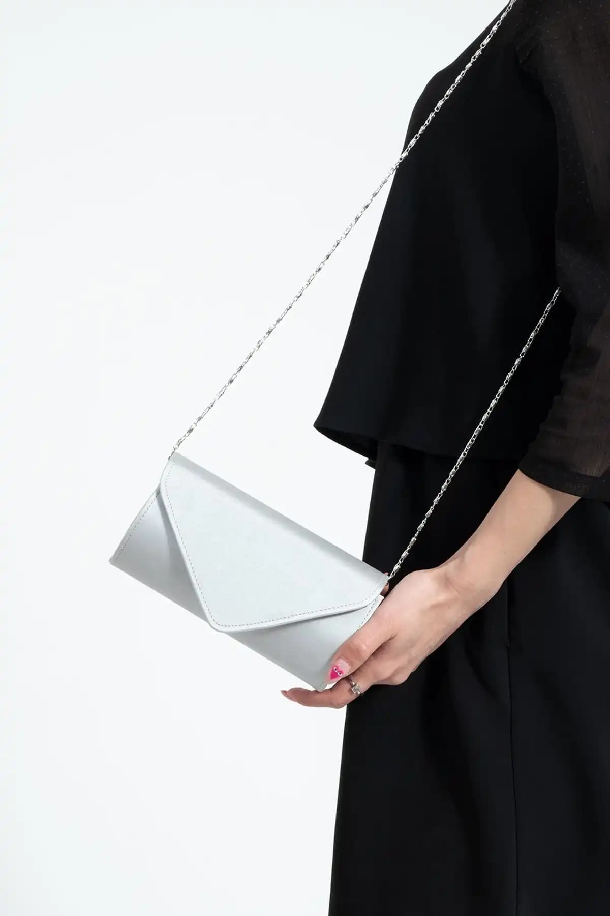 Bibags Gümüş Saten Abiye Çanta Portföy Clutch Şık ve Zarif Gece Aksesuarı