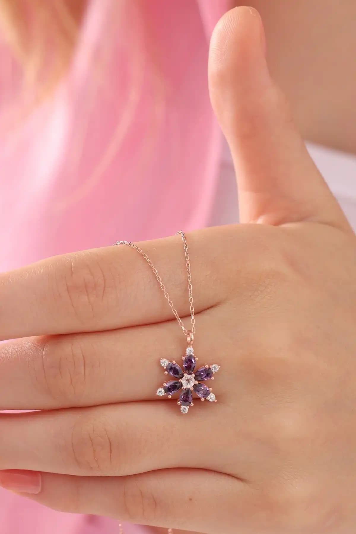 Bilsen Store 925 Ayar Gümüş Rose Kaplama Ametist Damla Taşlı Lotus Kolye