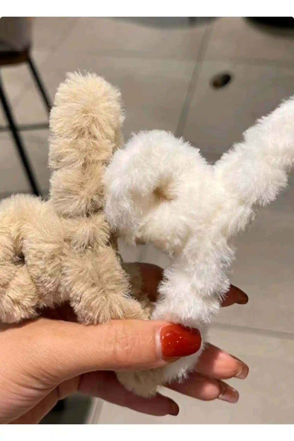 Bohem Aksesuar 2'li Peluş Sohbalar ve Kış Trend Tokası Şıklık ve Fonksiyonellik Bir Arada