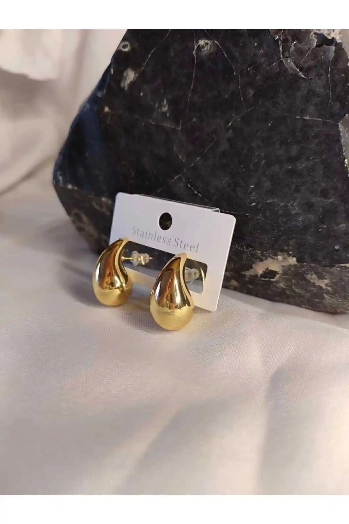 Bottega Çelik ve Lonia Accessory Su Damlası Küpe Karşılaştırması ve Özellikleri