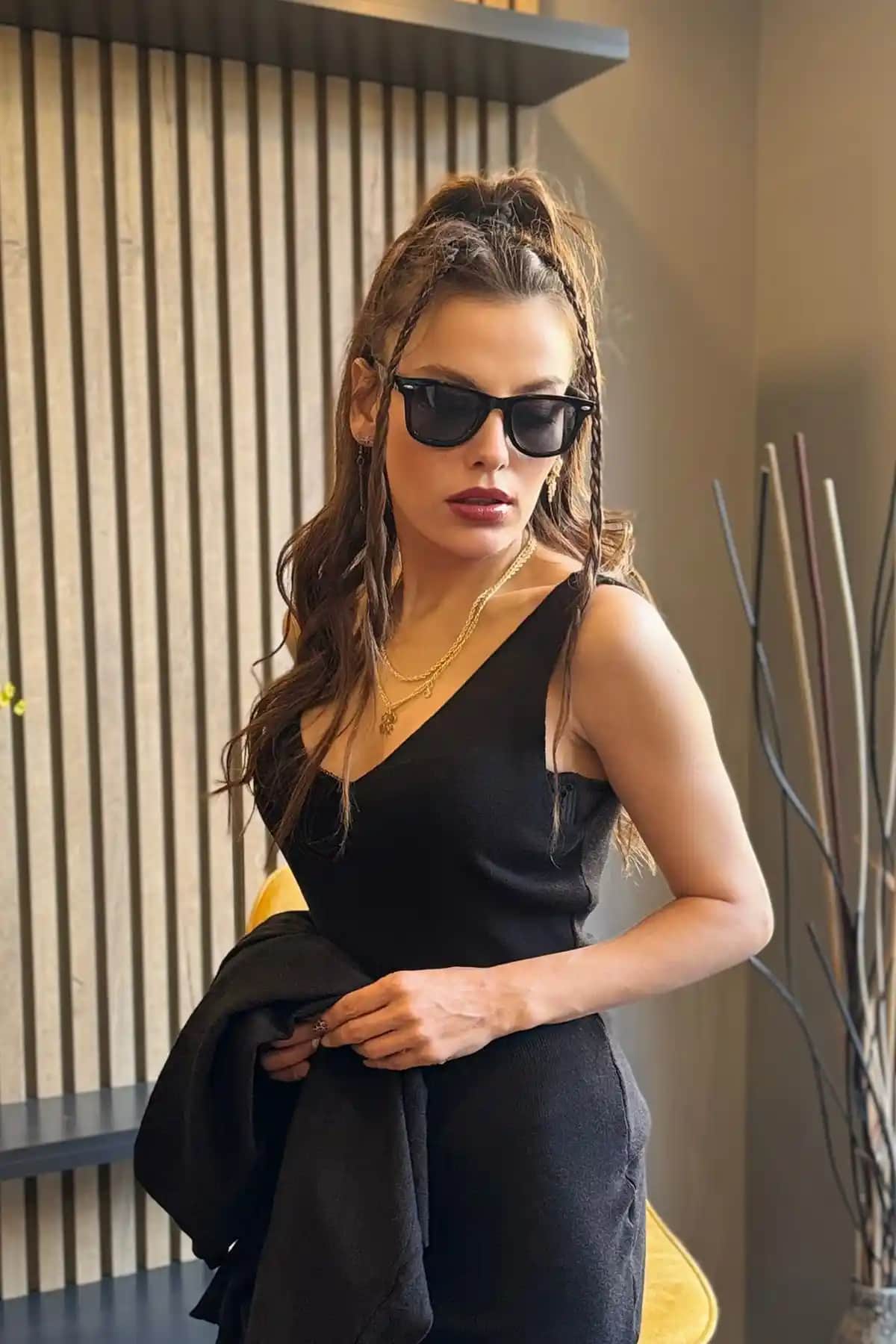 By Harmony BH 8239 ve Nilu Moda Nilumoda Güneş Gözlüğü Karşılaştırması ve Özellikleri