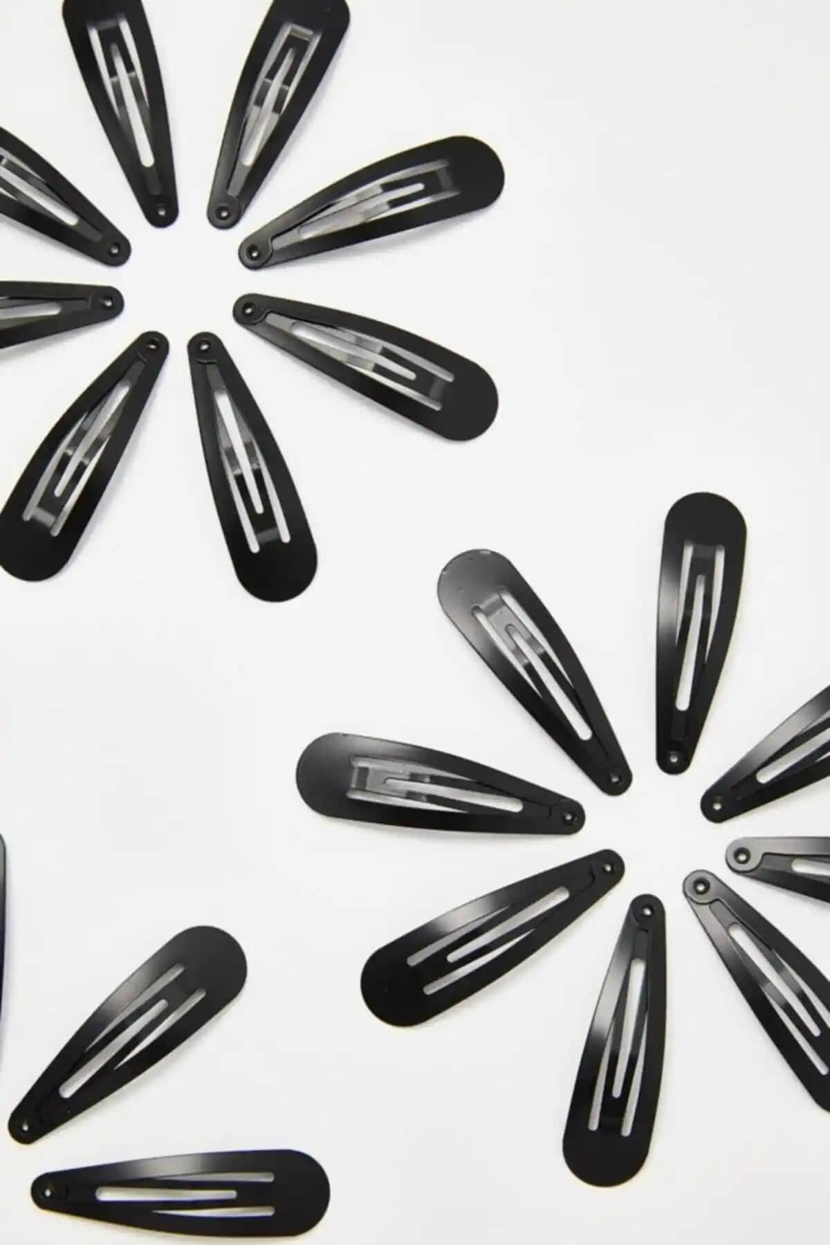 C&E Design 12'li Siyah Çıt Çıt Toka Seti ile Günlük Şıklık ve Pratiklik Sağlayın