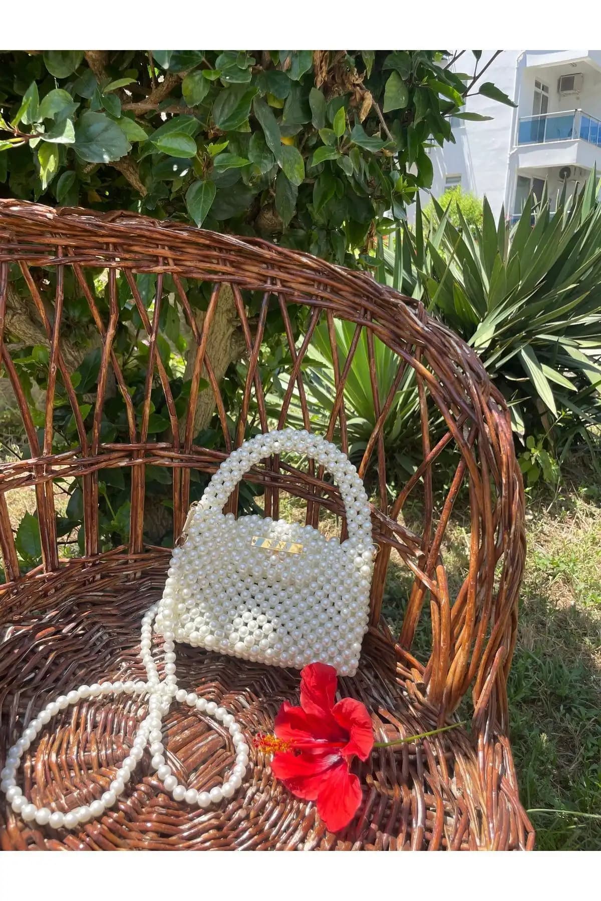 CandyLand Accessory ve NY BAGS Sandora Çanta Karşılaştırması Moda ve Kullanım Özellikleri 2