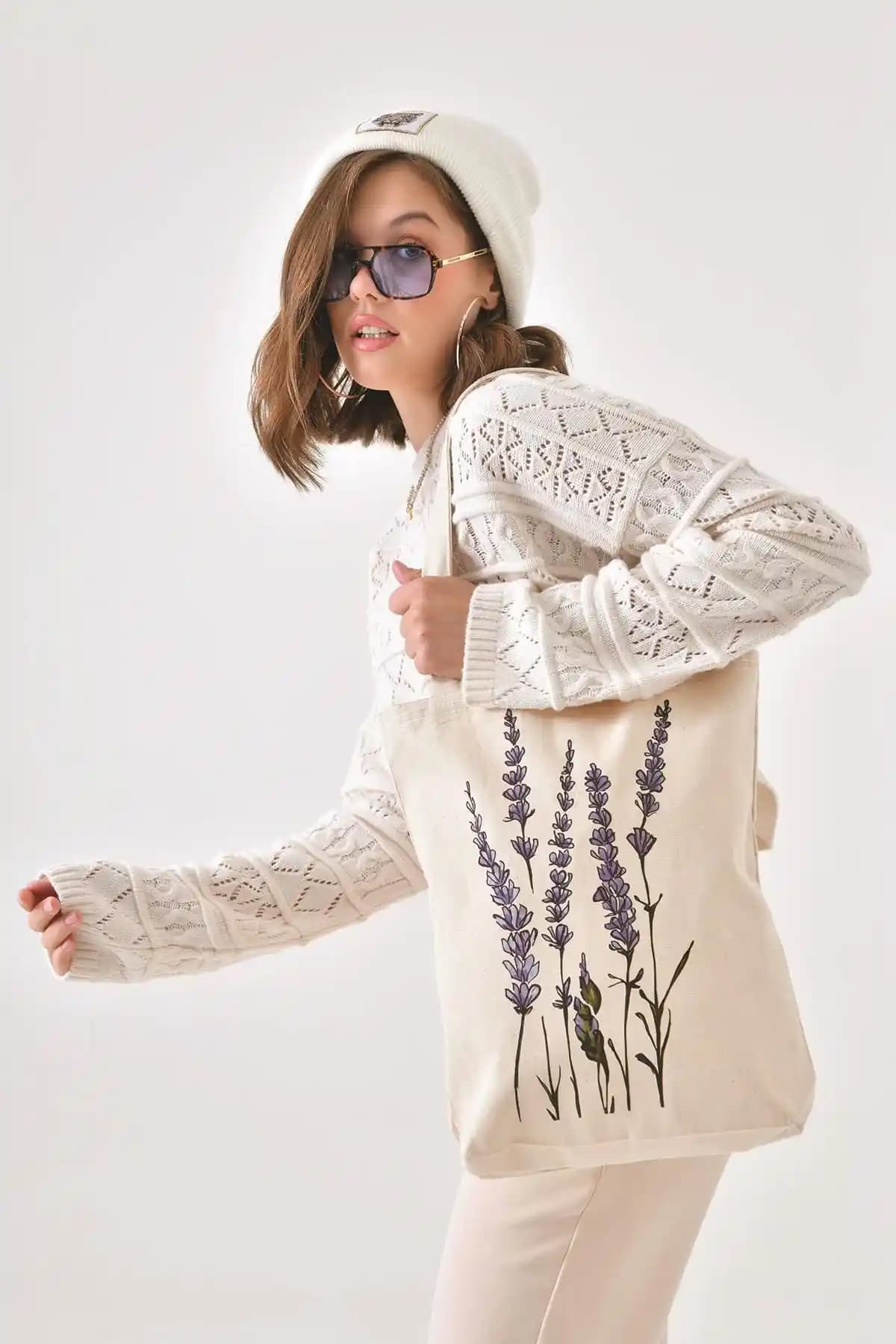 Çınar Bez Çanta Kanvas Yeşil Dallı Mavi Çiçekler Baskılı Günlük Kullanım Çantası