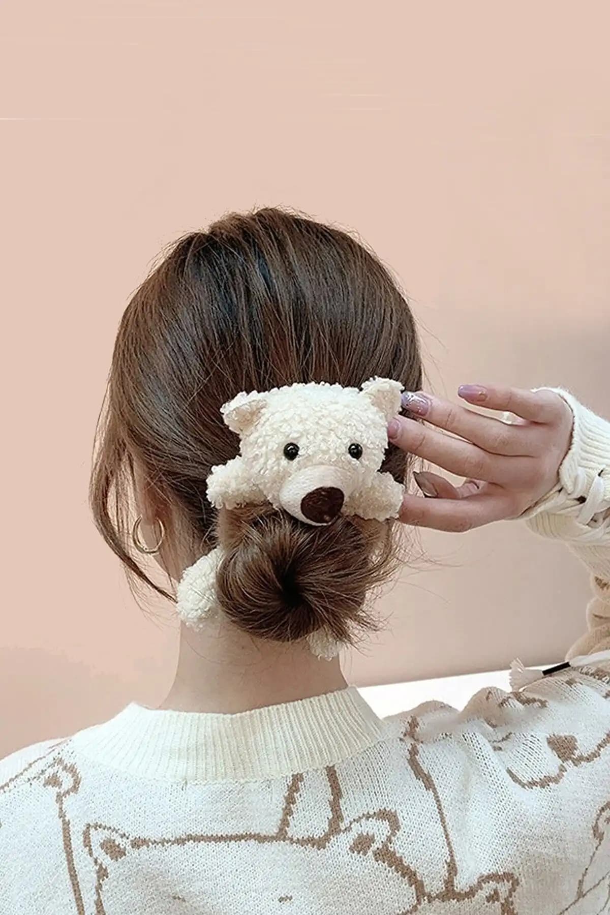 Çocuklar ve gençler için sevimli peluş ayıcık detaylı saç tokası