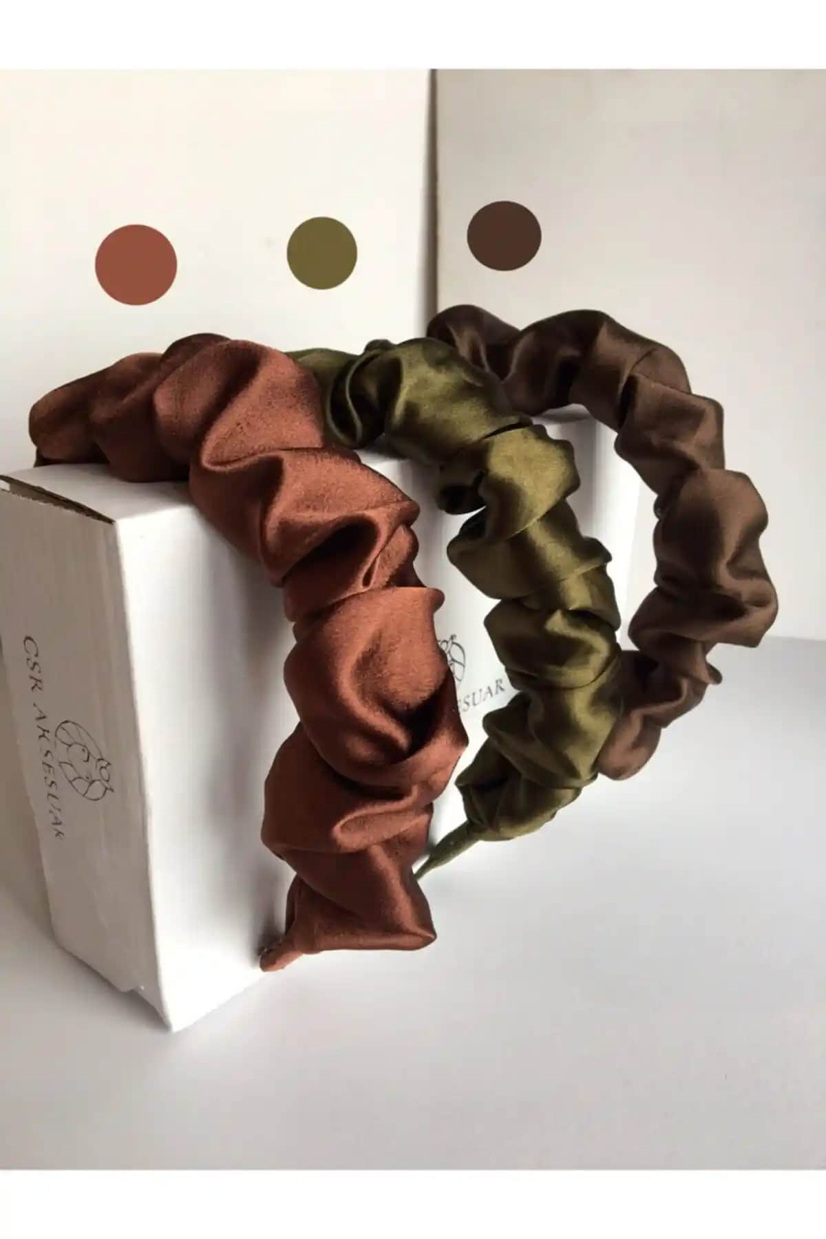 CSR Aksesuar 3’lü Büzgülü Saten Taç Seti Şık ve Kullanışlı Tasarım