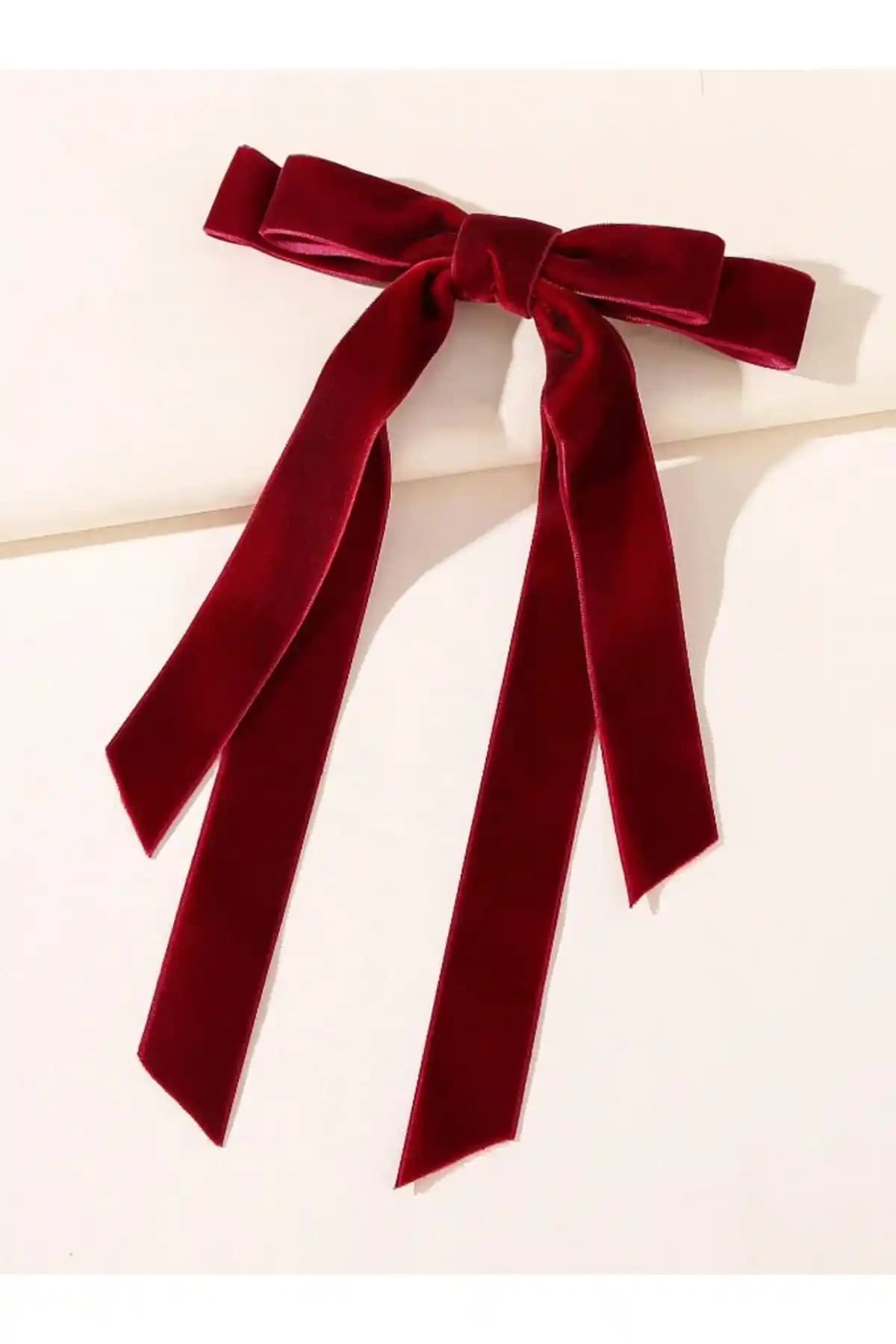 CSR Collection Çift Fiyonk İpek Kadife Otomatik Toka: Şıklık ve Kullanım Kolaylığı