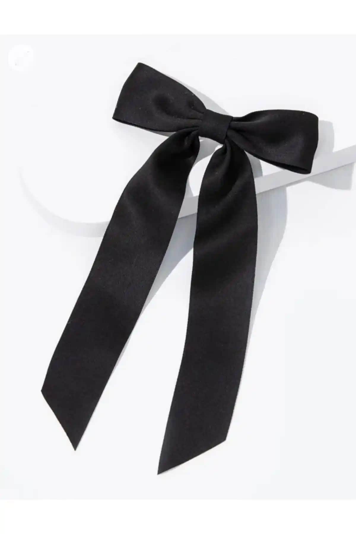 Diloshtrend ve UniqueHandMade Fiyonk Toka Karşılaştırması: Hangi Model Daha Uygun